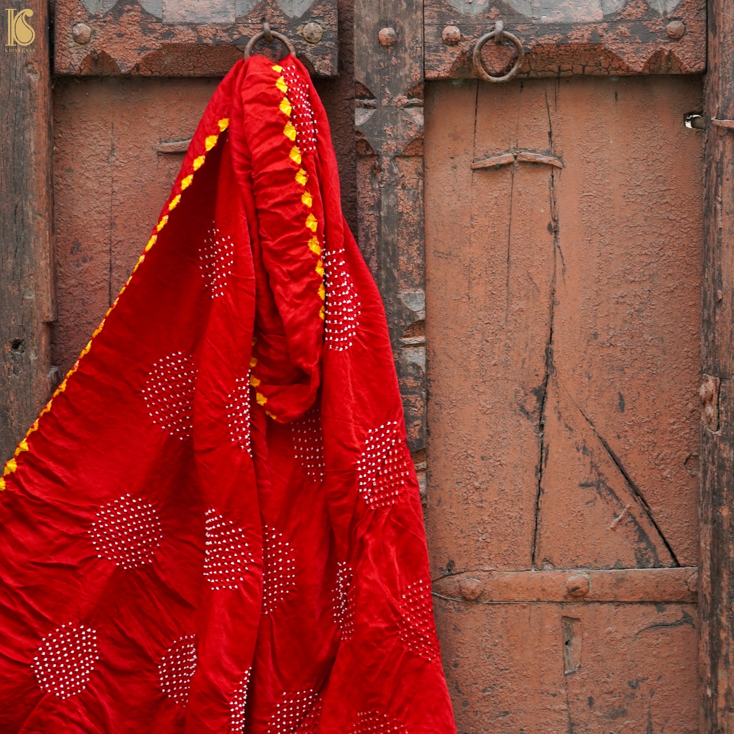 Red Pure Gajji Silk Handwoven Bandhani Blouse Fabric - Khinkhwab