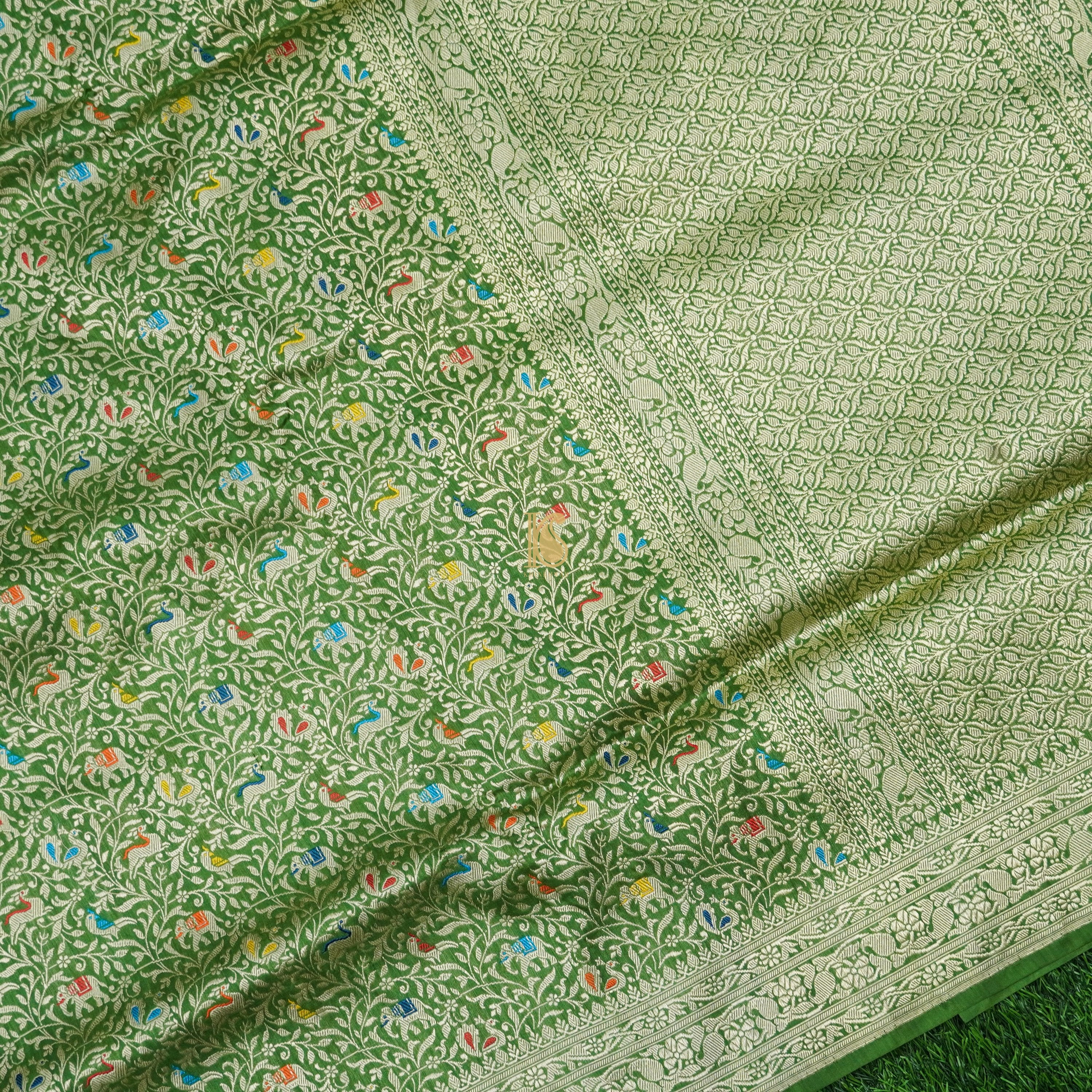 Handloom Pure Katan Silk Banarasi Shikargah Saree - Colors - Khinkhwab