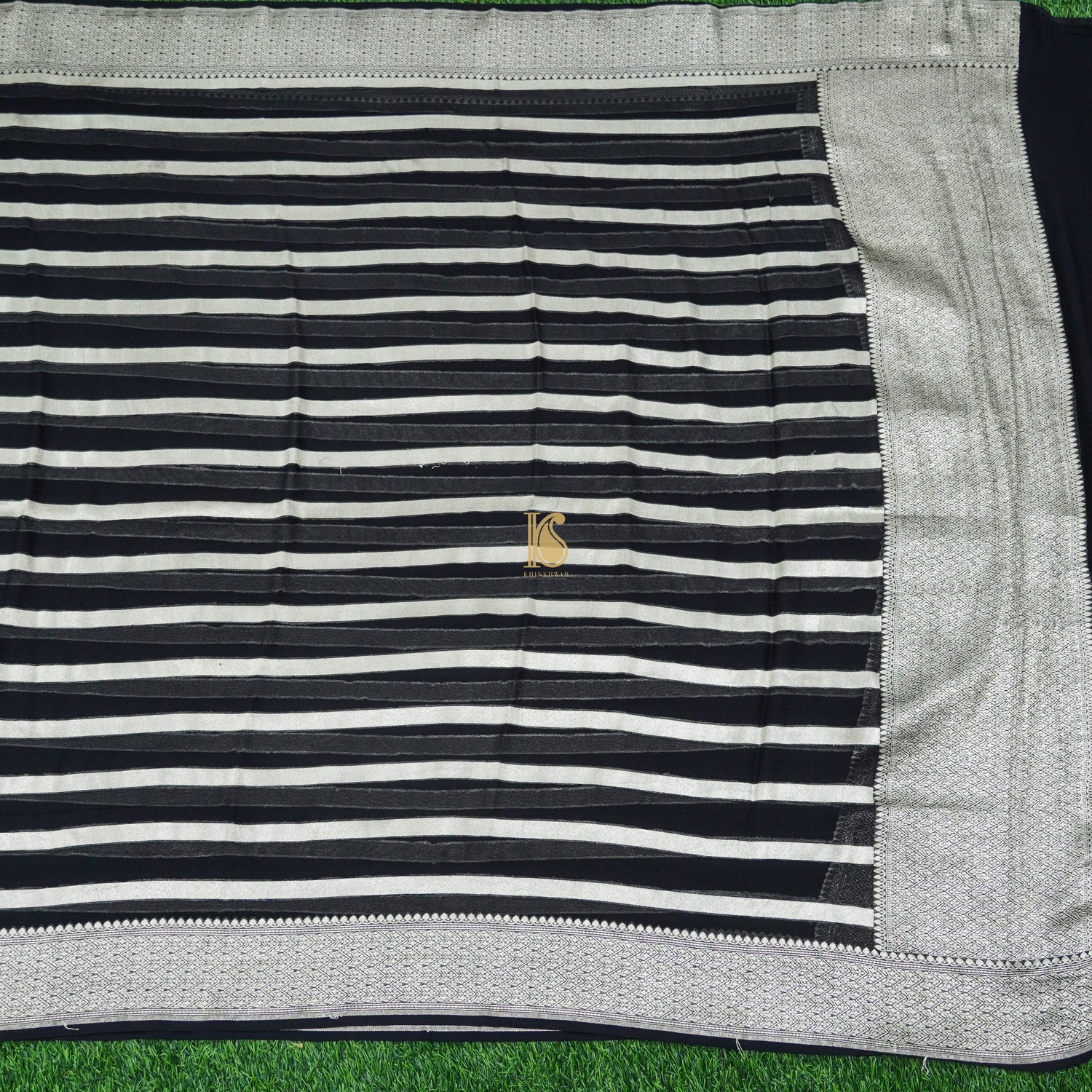 Black Pure Georgette Handloom Banarasi Stripes Dupatta - Khinkhwab