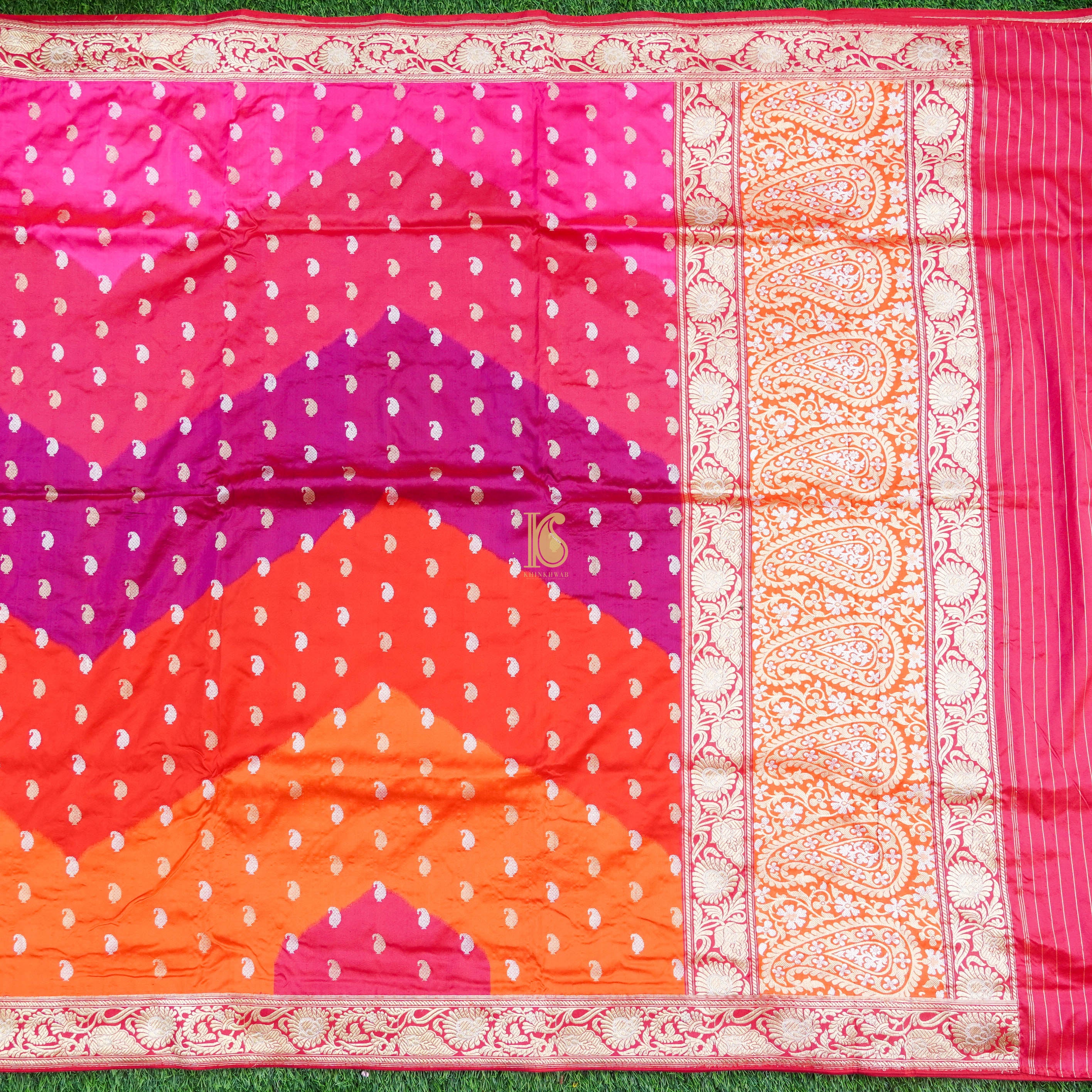 Pink Handwoven Pure Katan Silk Kadwa Banarasi Rangkat Saree - Khinkhwab
