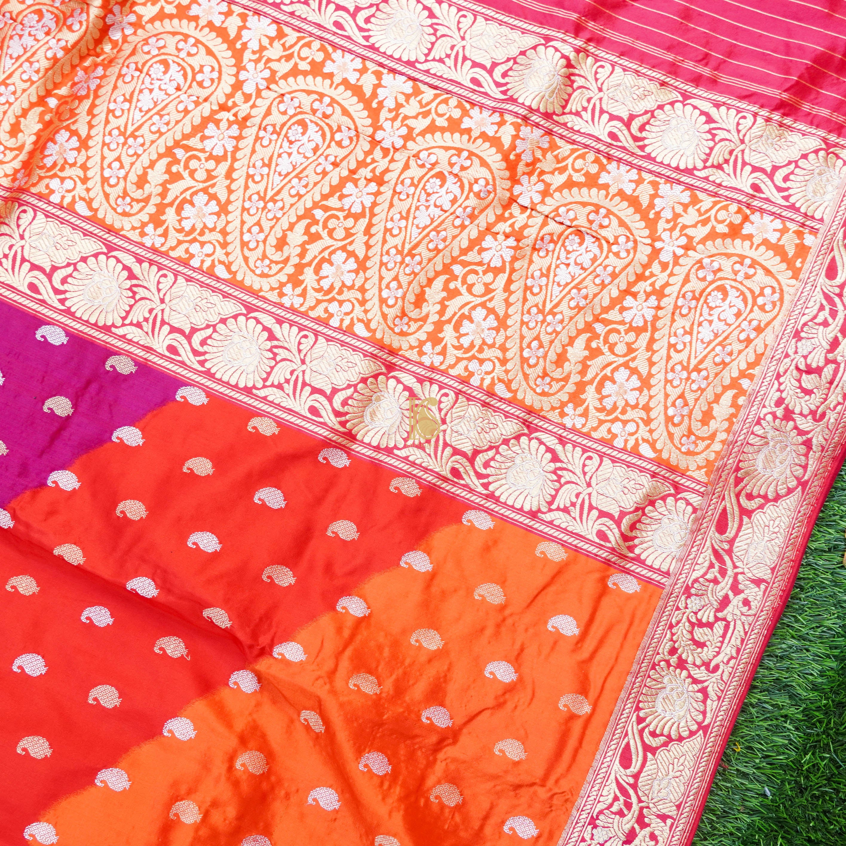 Pink Handwoven Pure Katan Silk Kadwa Banarasi Rangkat Saree - Khinkhwab