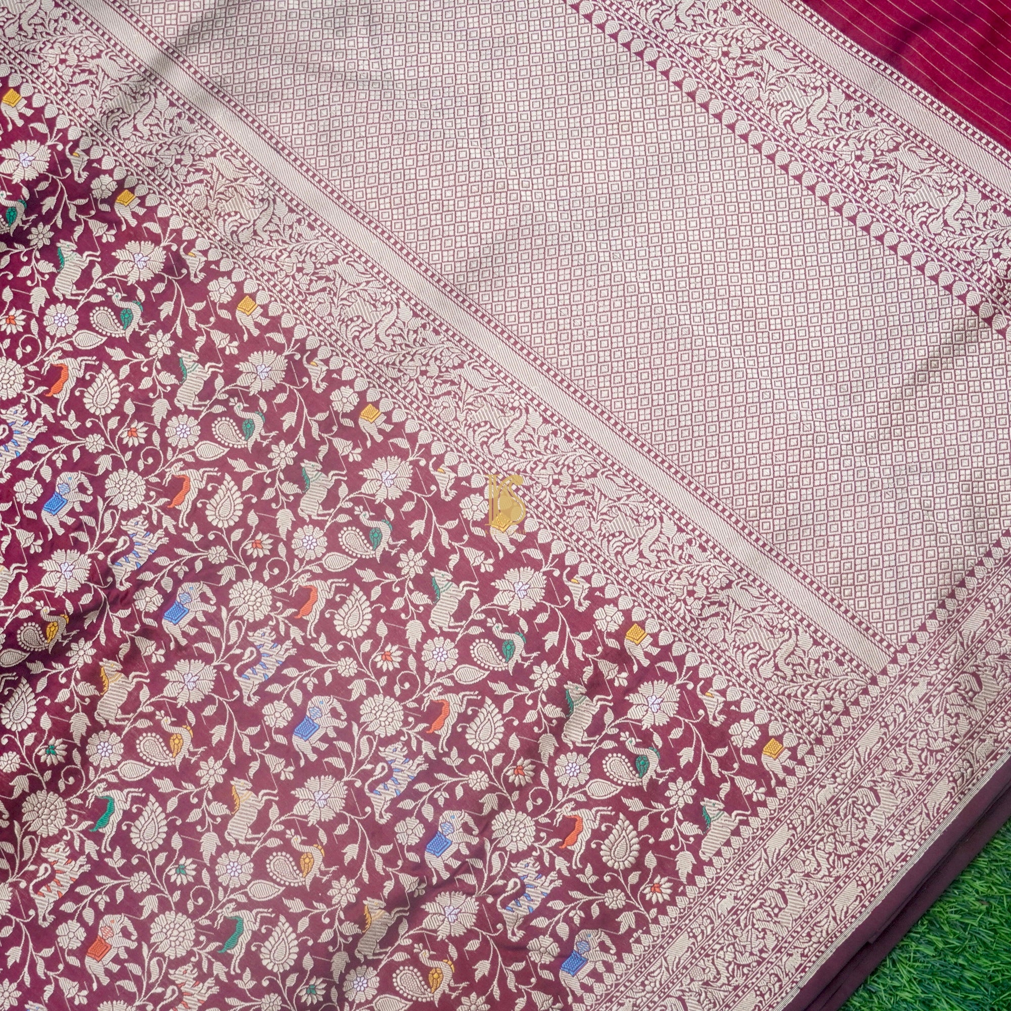 Handloom Katan Silk Cadillac Maroon Banarasi Shikargah Saree - Khinkhwab