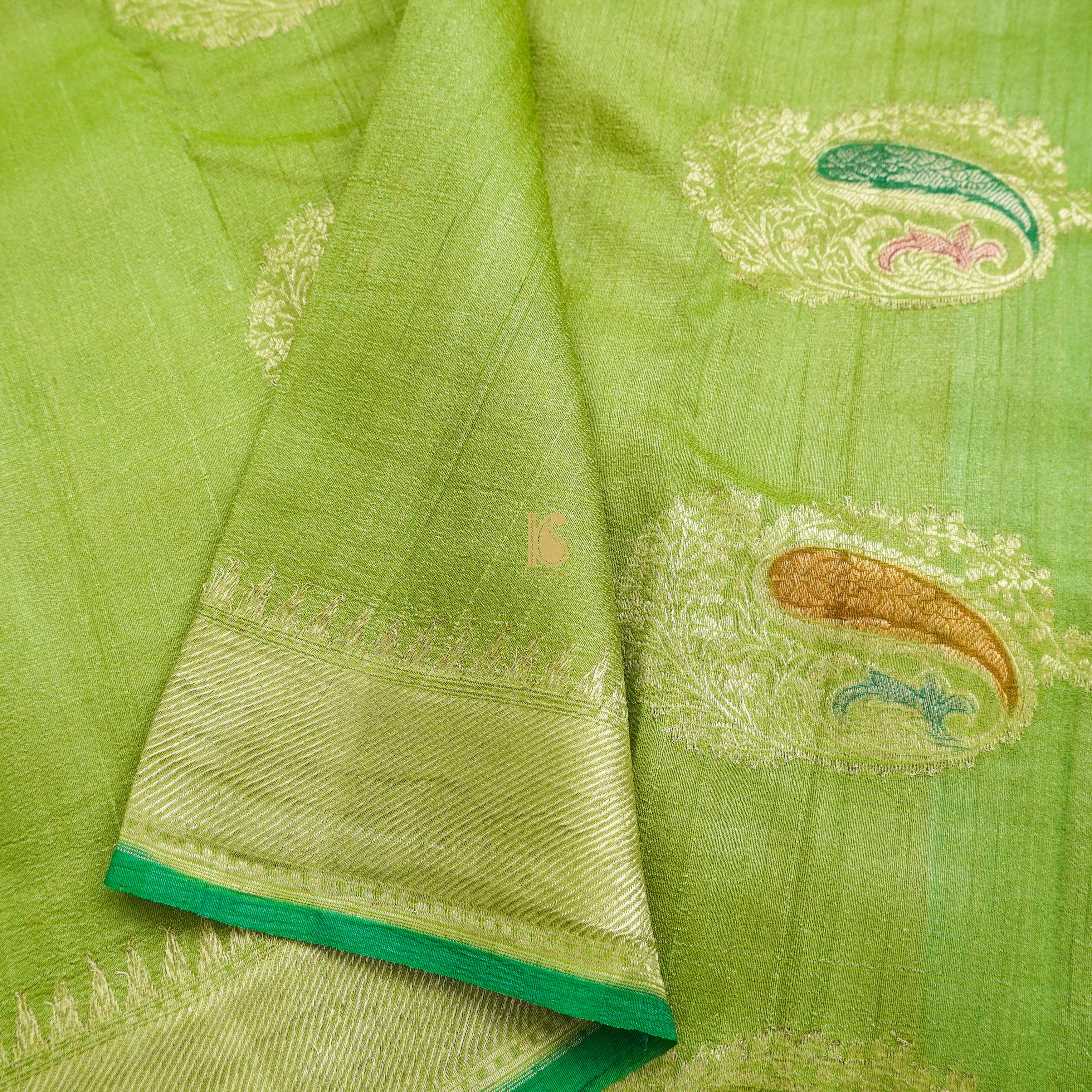 Pine Glade Green Pure Tussar Georgette Silk Handloom Banarasi Saree - Khinkhwab