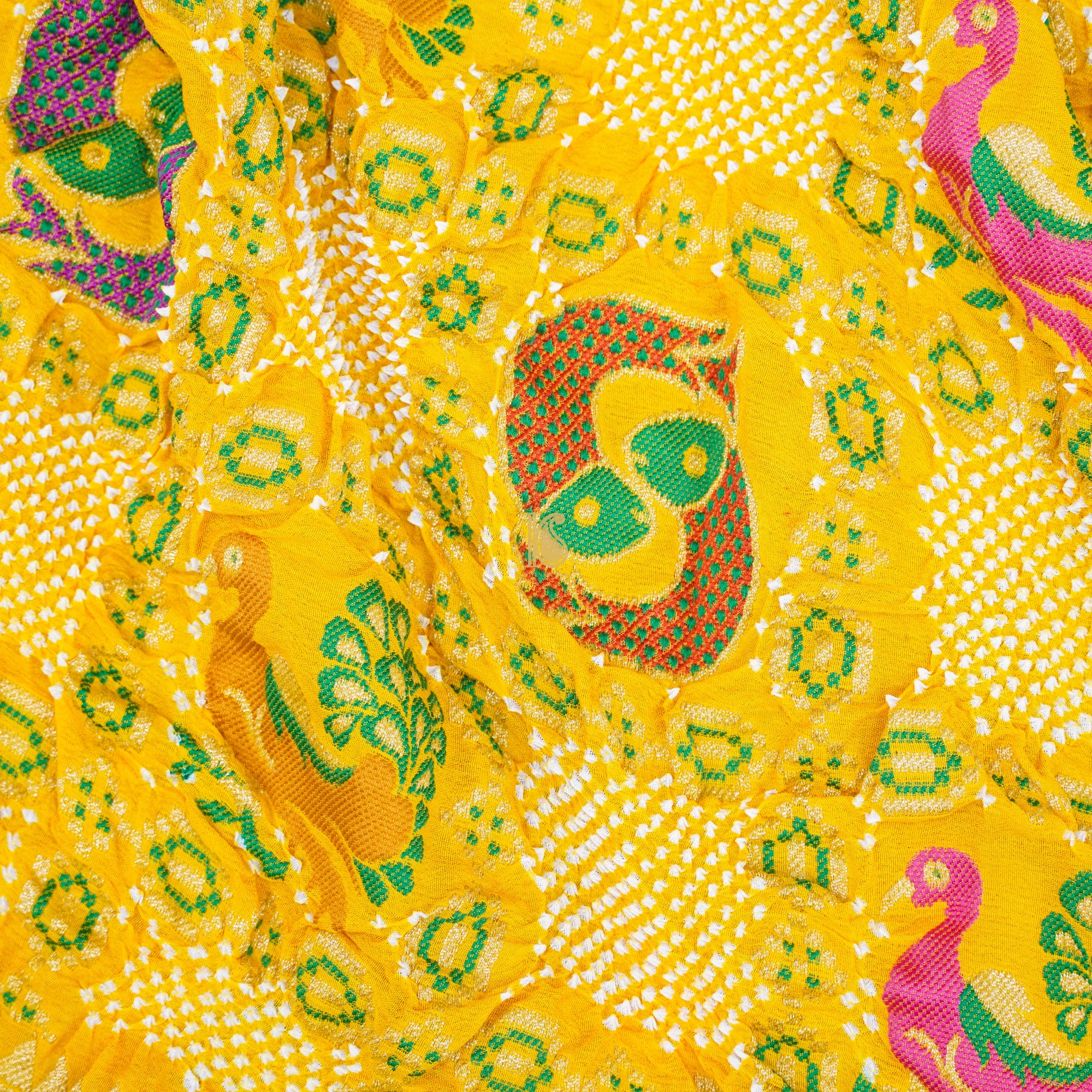 Pineapple Yellow Georgette Banarasi Bandhani Fish Dupatta - Khinkhwab