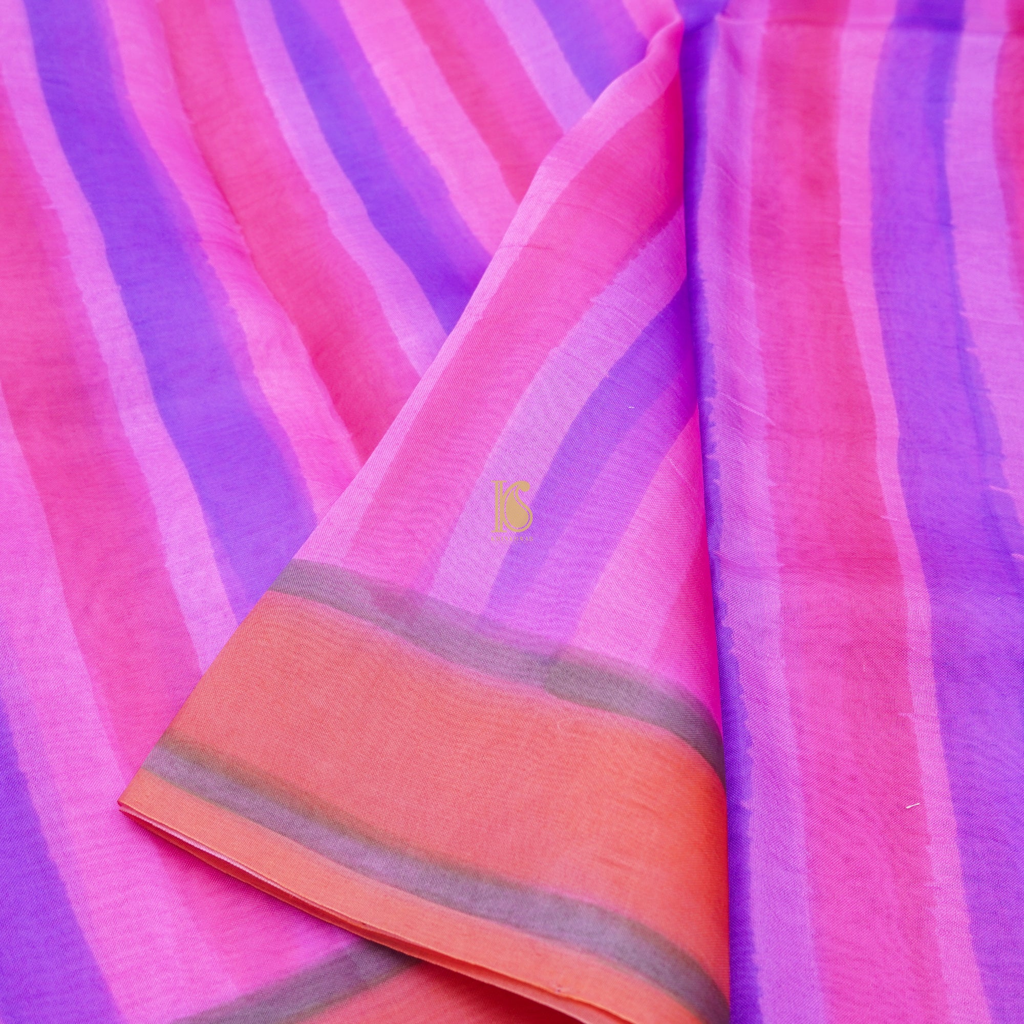 Geraldine Pink Organza Silk Plain Hand Brush Saree - Khinkhwab