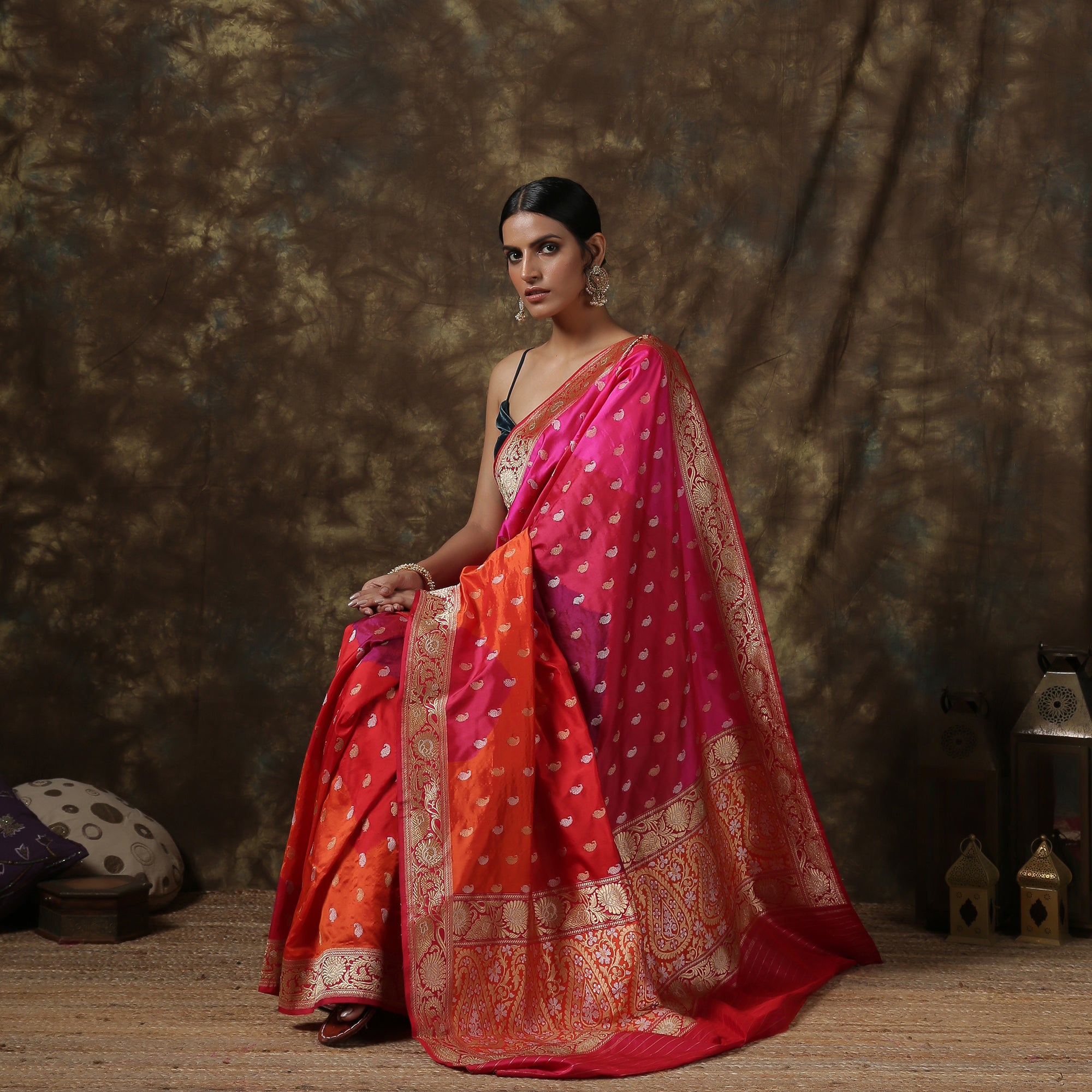 Pink Handwoven Pure Katan Silk Kadwa Banarasi Rangkat Saree - Khinkhwab