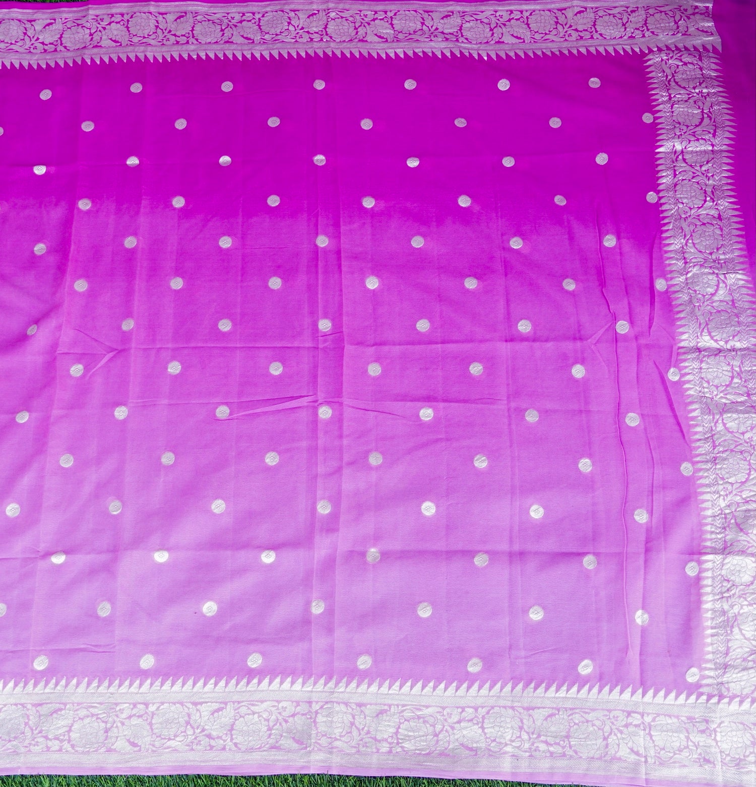 Wisteria Purple Pure Georgette Handloom Banarasi Ashrafi Boota Saree - Khinkhwab