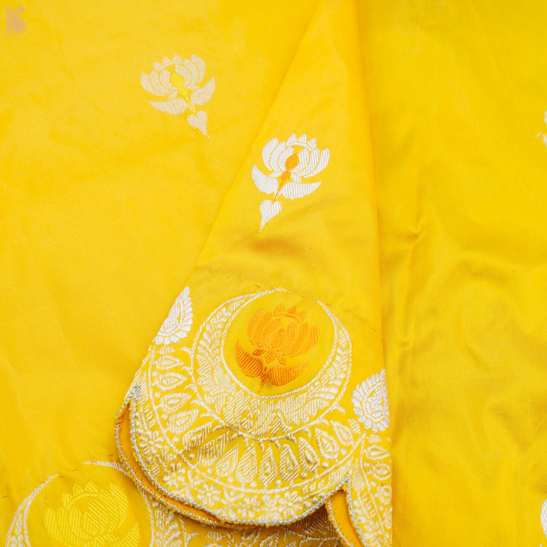 Turbo Yellow Pure Katan Silk Handwoven Banarasi Scalloped Dupatta - Khinkhwab