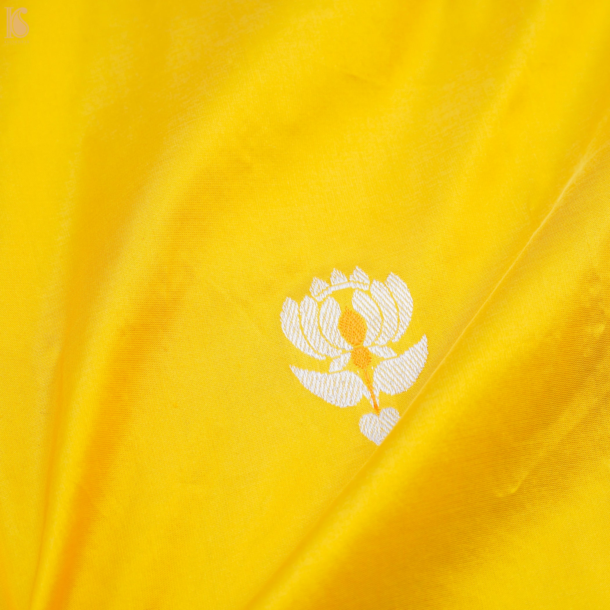 Turbo Yellow Pure Katan Silk Handwoven Banarasi Scalloped Dupatta - Khinkhwab