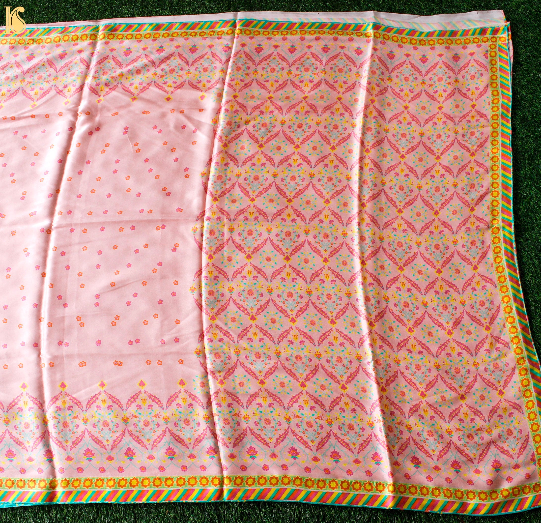 NERGİS -Azalea Pink Pure Sateen Silk Print Saree - Khinkhwab