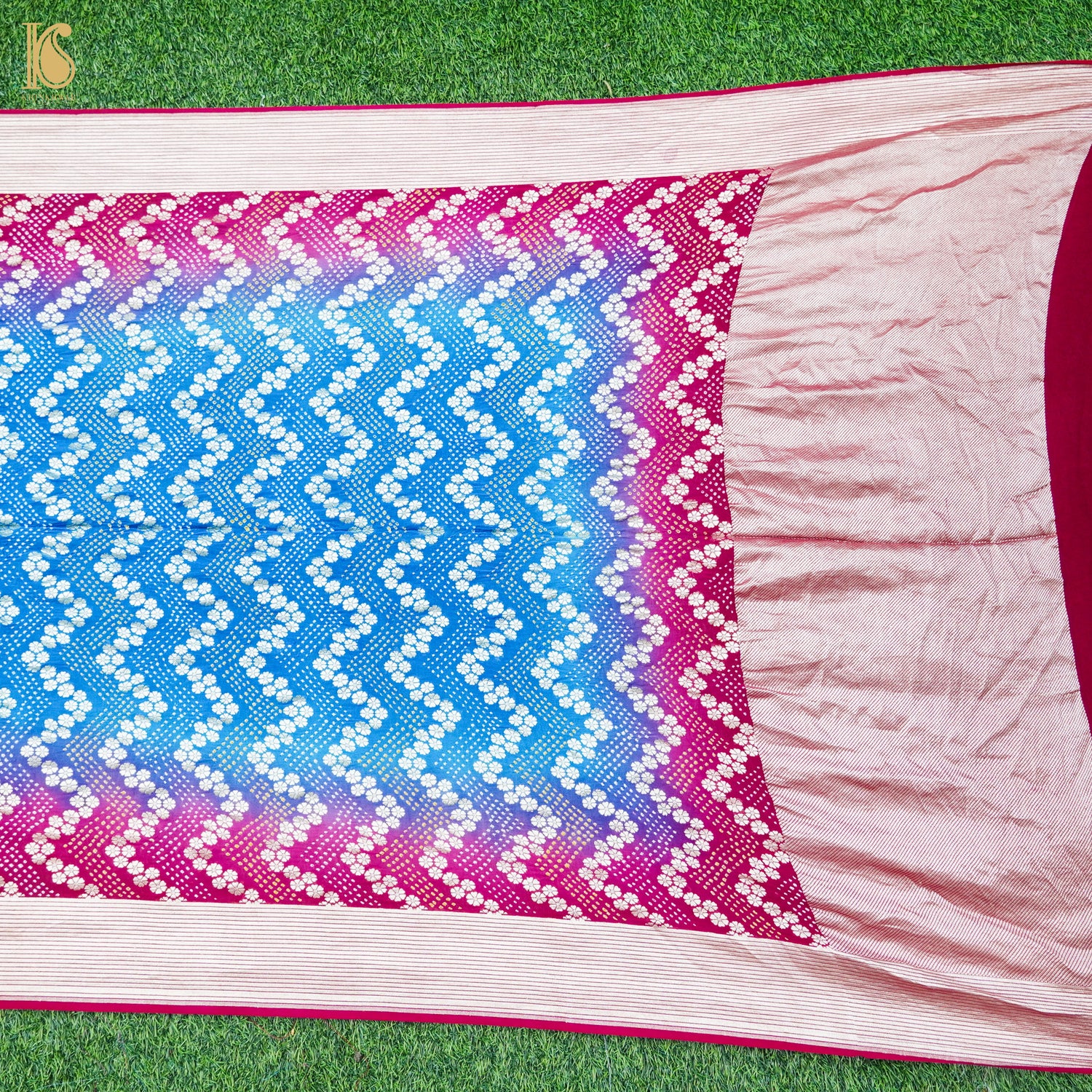 Blue & Red Pure Georgette Handloom Banarasi Bandhani Saree - Khinkhwab