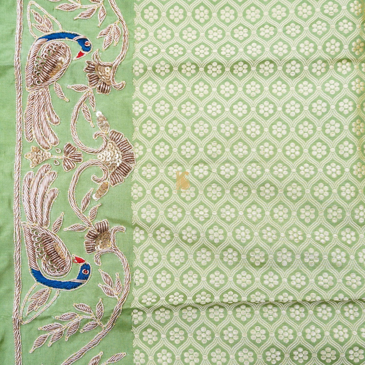 Norway Green Handwoven Banarasi Silk Mor Boota Embroidery Border Kadwa Saree - Khinkhwab