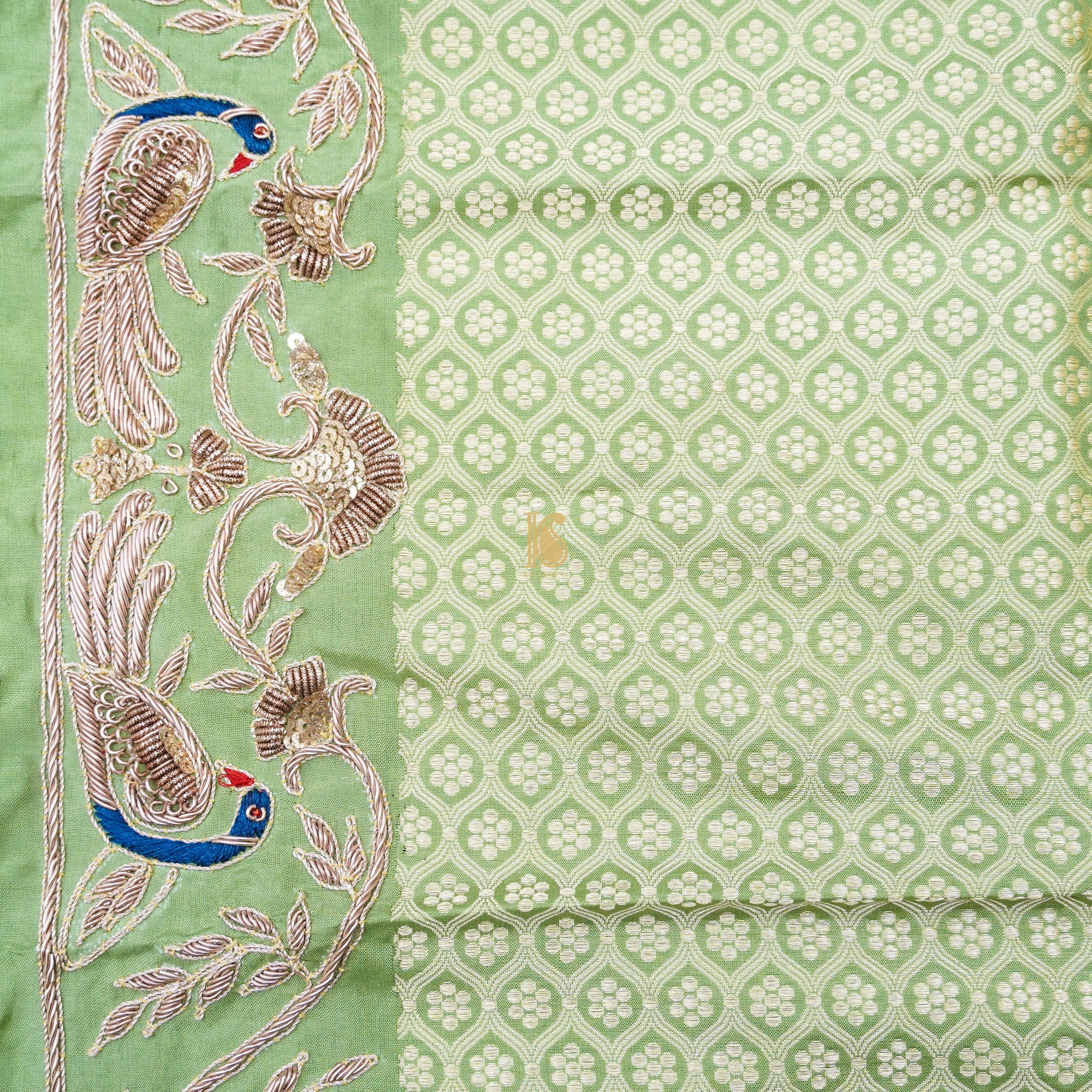 Norway Green Handwoven Banarasi Silk Mor Boota Embroidery Border Kadwa Saree - Khinkhwab
