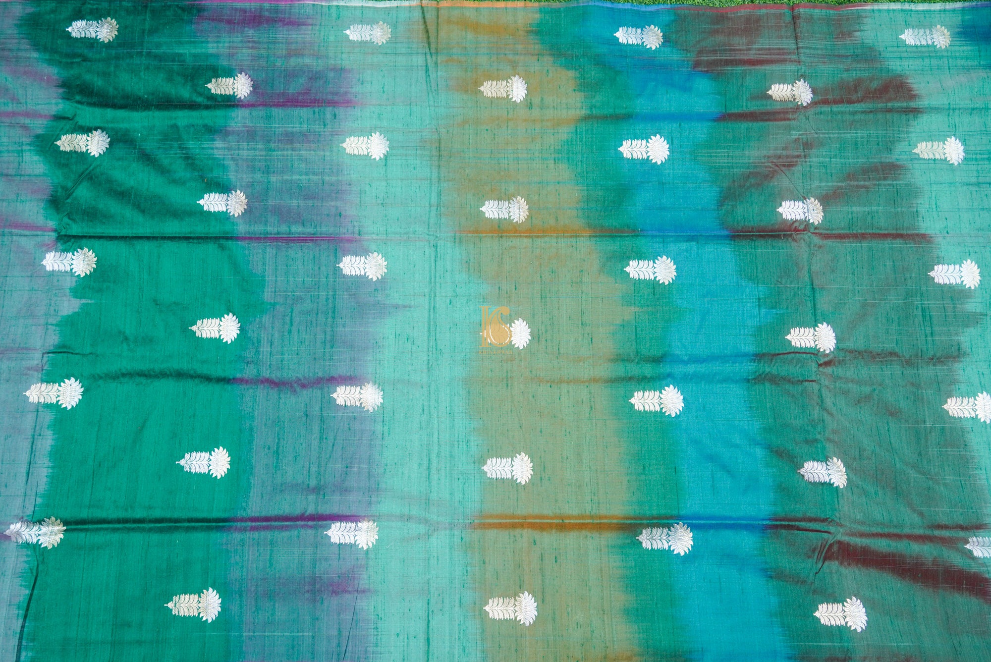 Multicolor Pure Raw Silk Banarasi Fabric - Khinkhwab