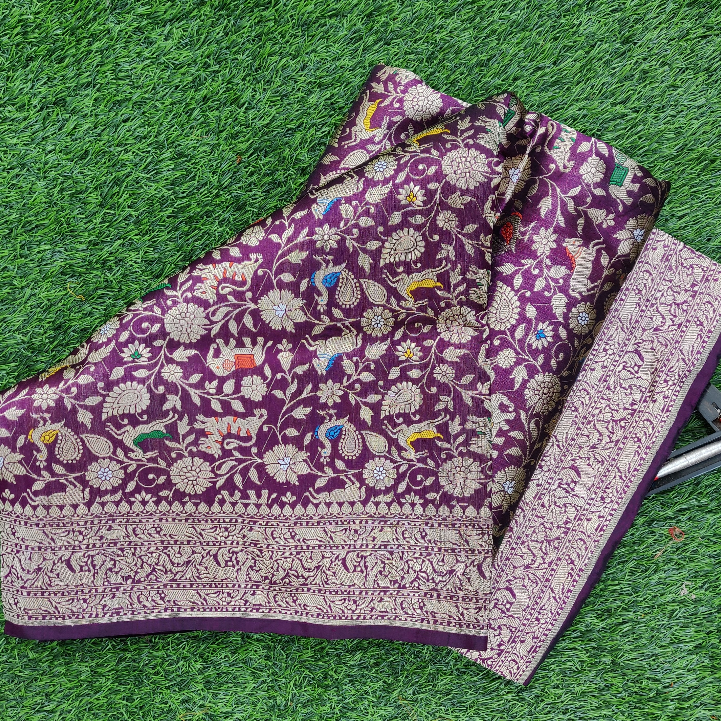 Handloom Katan Silk Banarasi Shikargah Saree - Khinkhwab