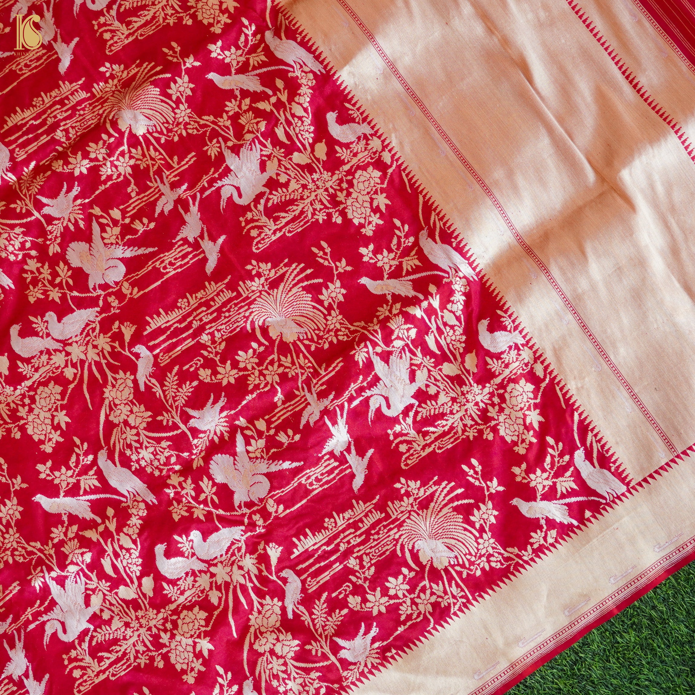 Crimson Red Pure Katan Silk Handwoven Banarasi Shikargah Dupatta - Khinkhwab