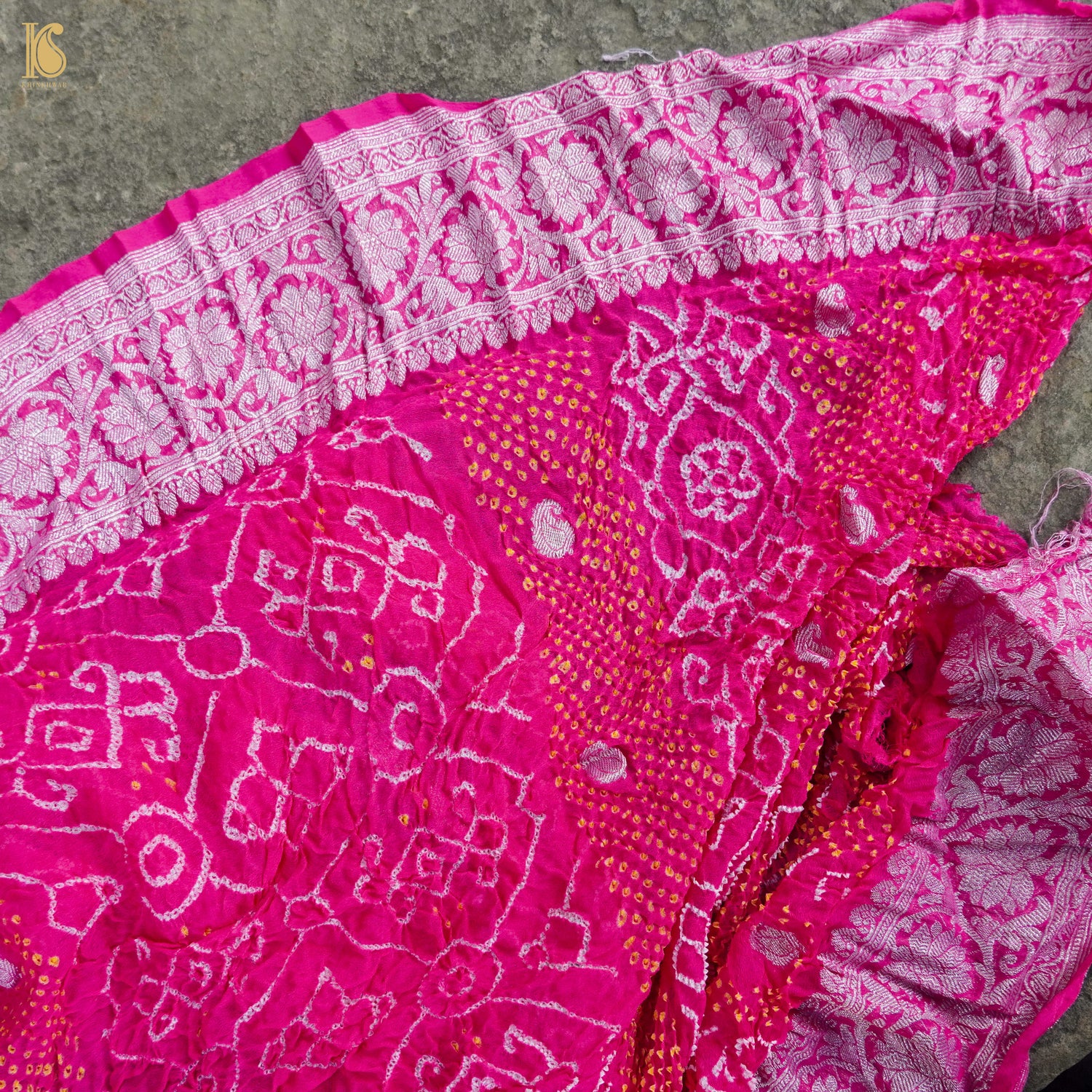 Pink Georgette Banarasi Handloom Baarik Bandhani Dupatta - Khinkhwab