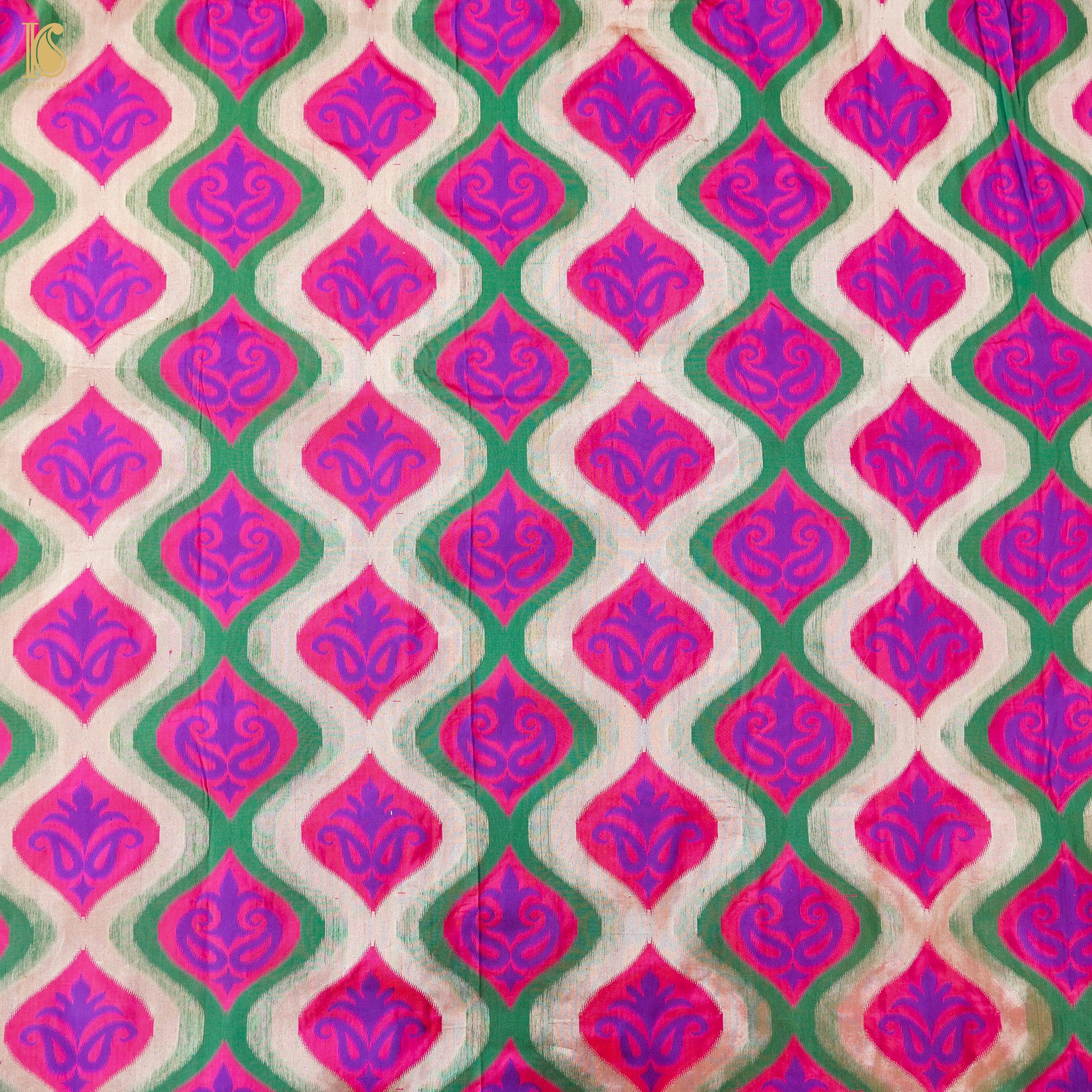 Pink & Green Pure Katan Silk Banarasi Fabric - Khinkhwab