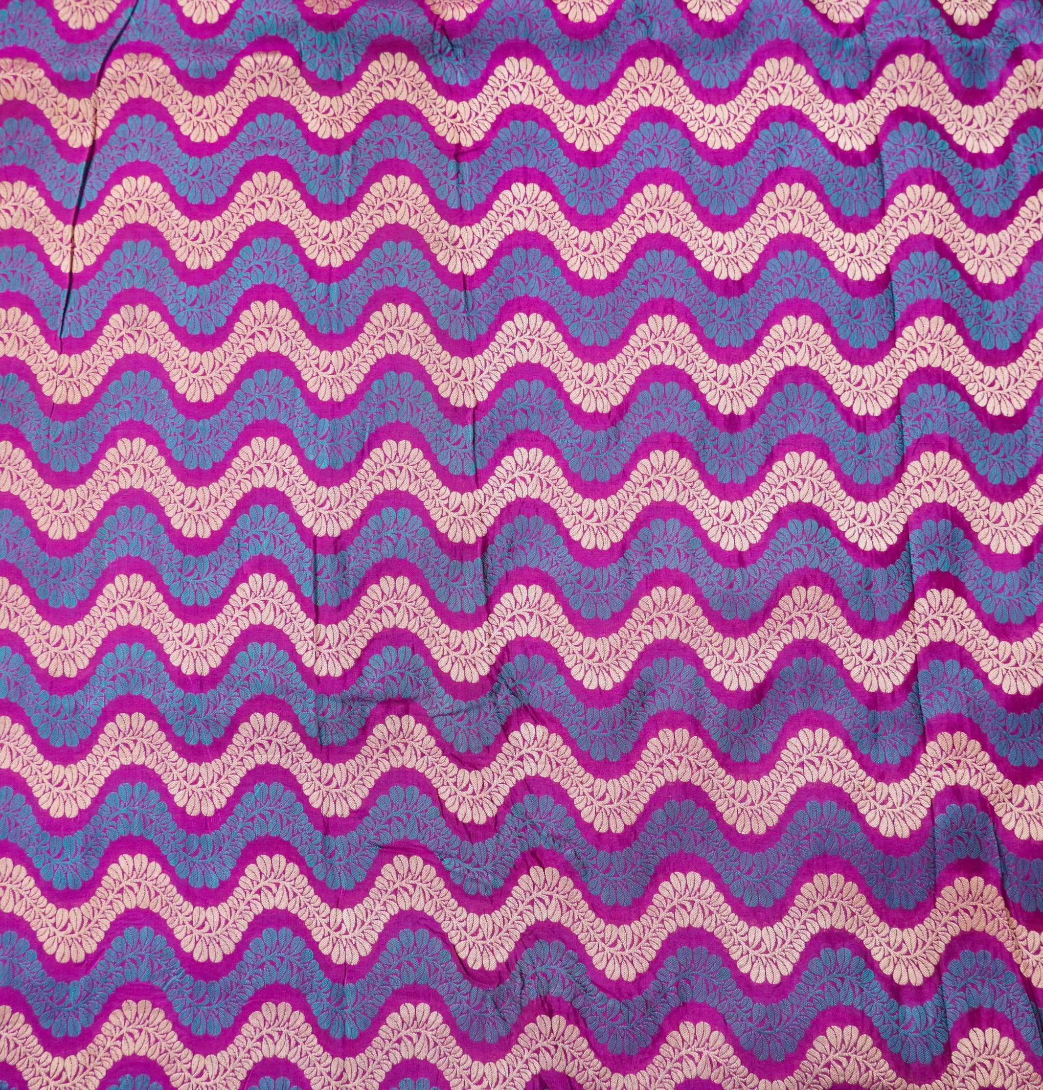 Violet Pure Katan Silk Banarasi Zig Zag Fabric - Khinkhwab