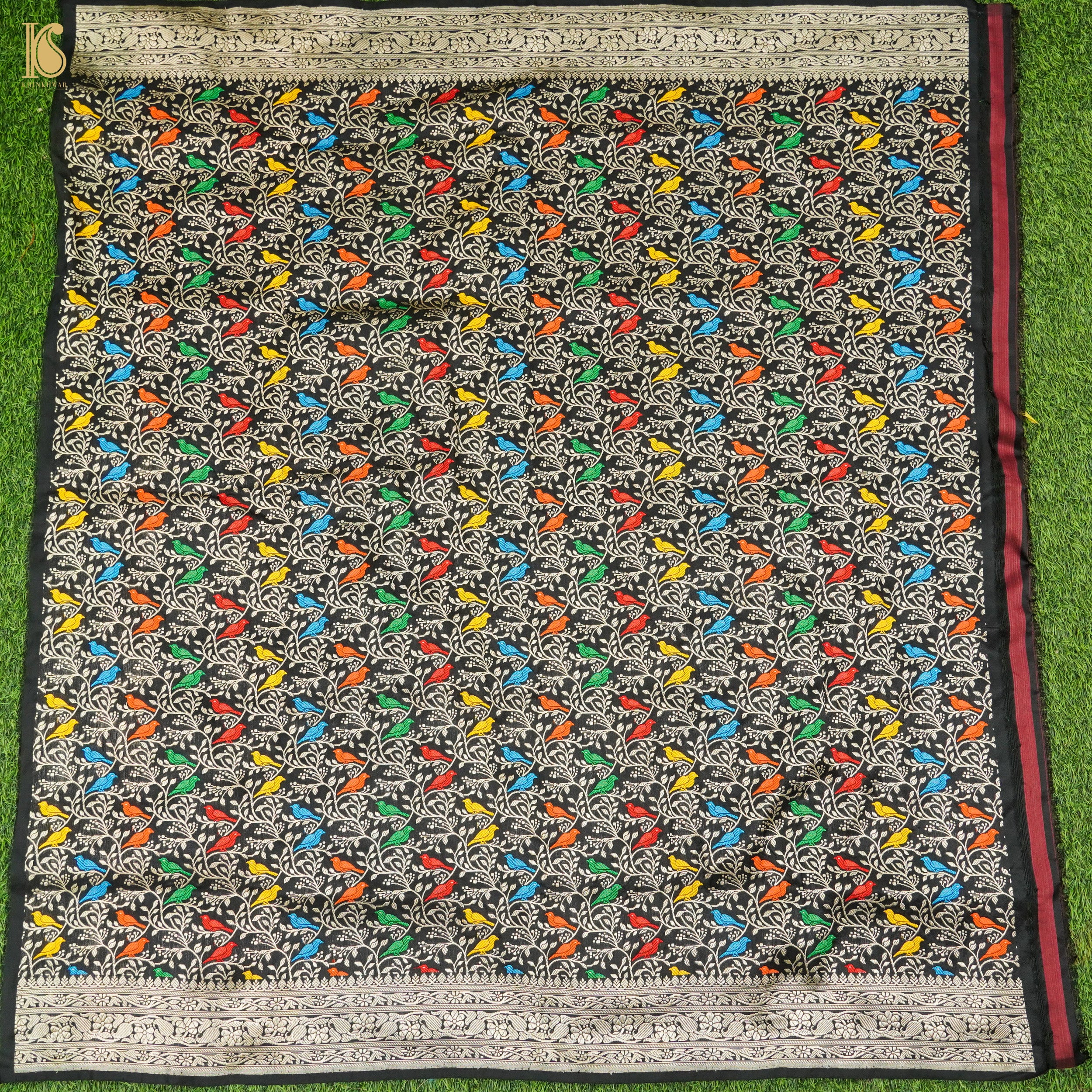 Handwoven Black Pure Katan Silk Banarasi Birds Fabric - Khinkhwab