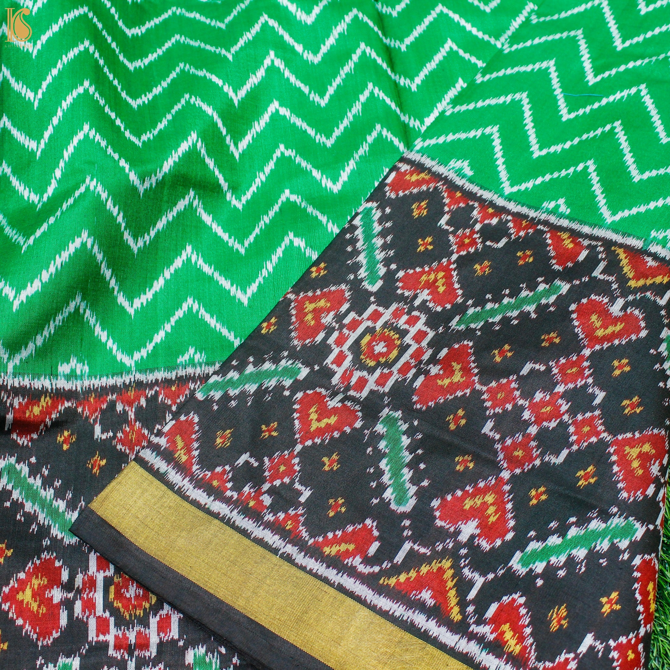 Green Pure Silk Handloom Single Ikkat Semi Patan Patola Saree - Khinkhwab