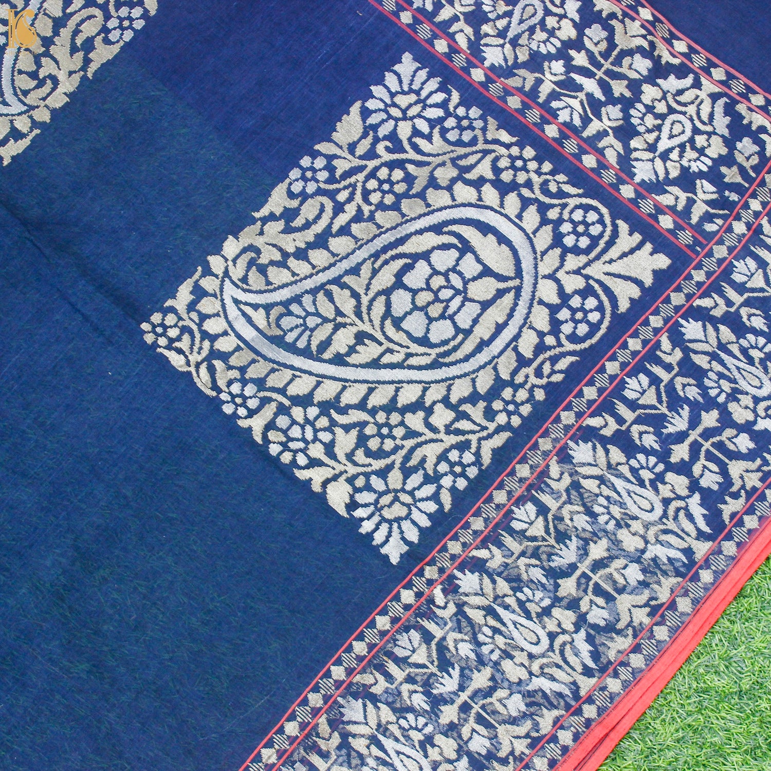 Nilambari Pure Cotton Real Silver Zari Handloom Banarasi Saree - Khinkhwab