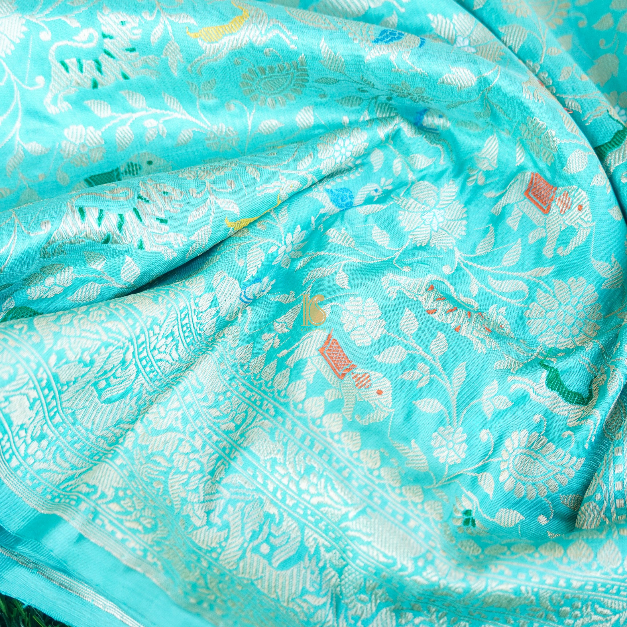 Handloom Katan Silk Turquoise Banarasi Shikargah Saree - Khinkhwab