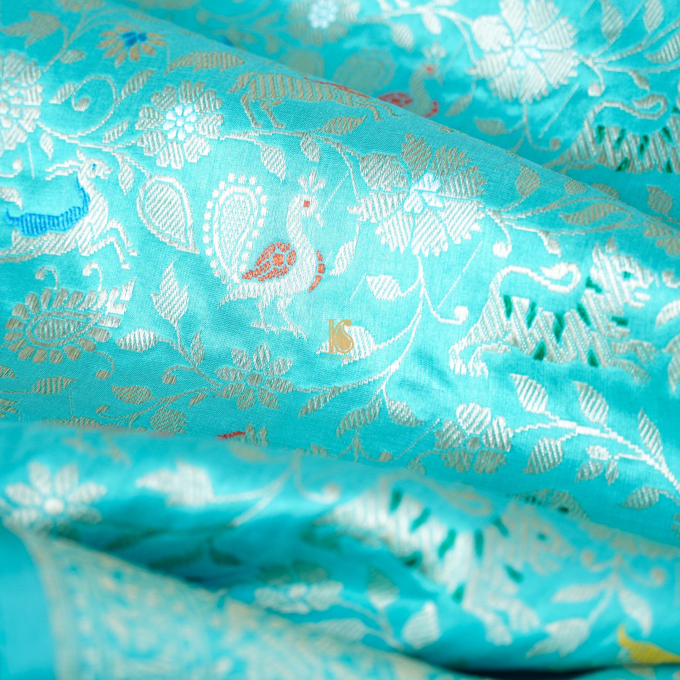 Handloom Katan Silk Turquoise Banarasi Shikargah Saree - Khinkhwab