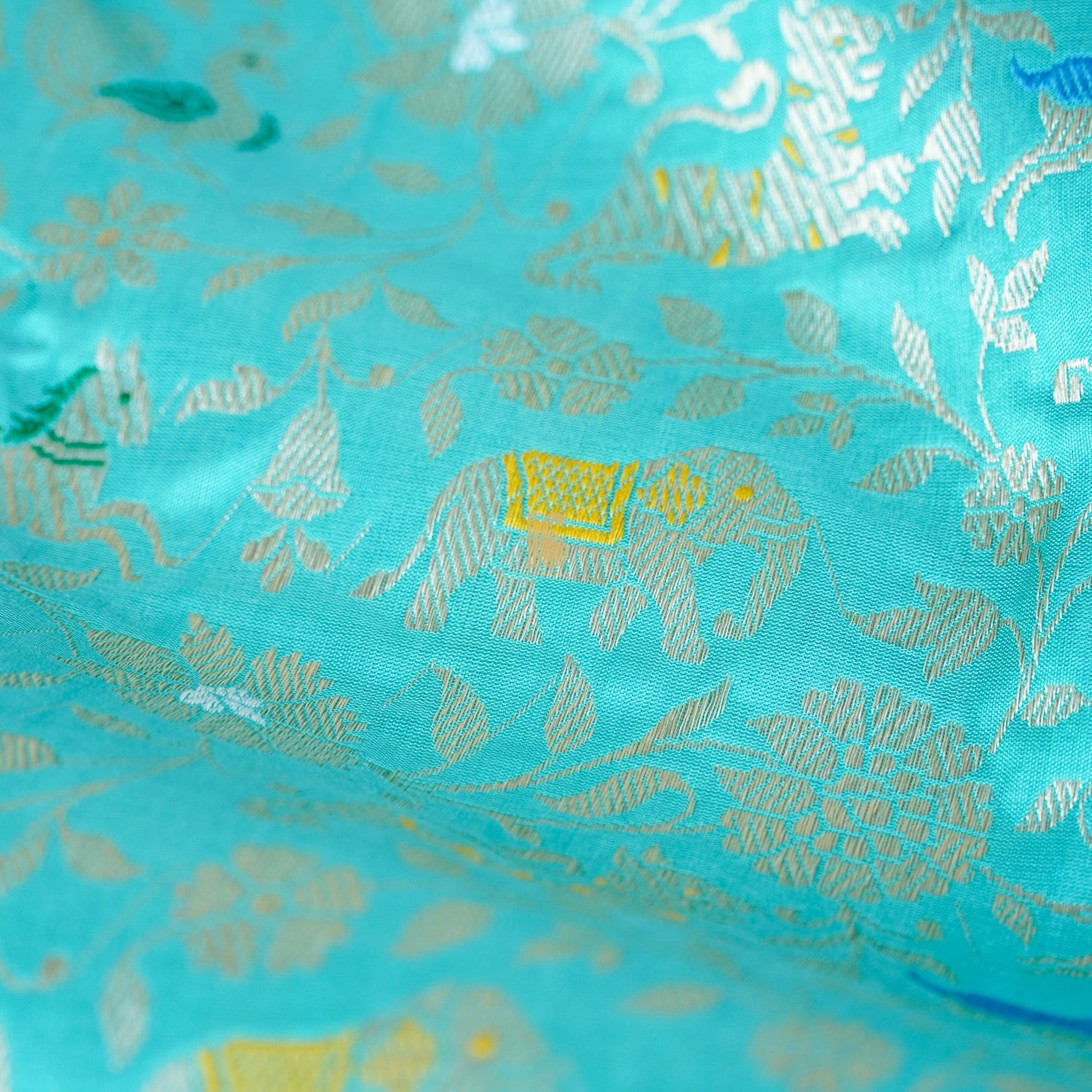 Handloom Katan Silk Turquoise Banarasi Shikargah Saree - Khinkhwab