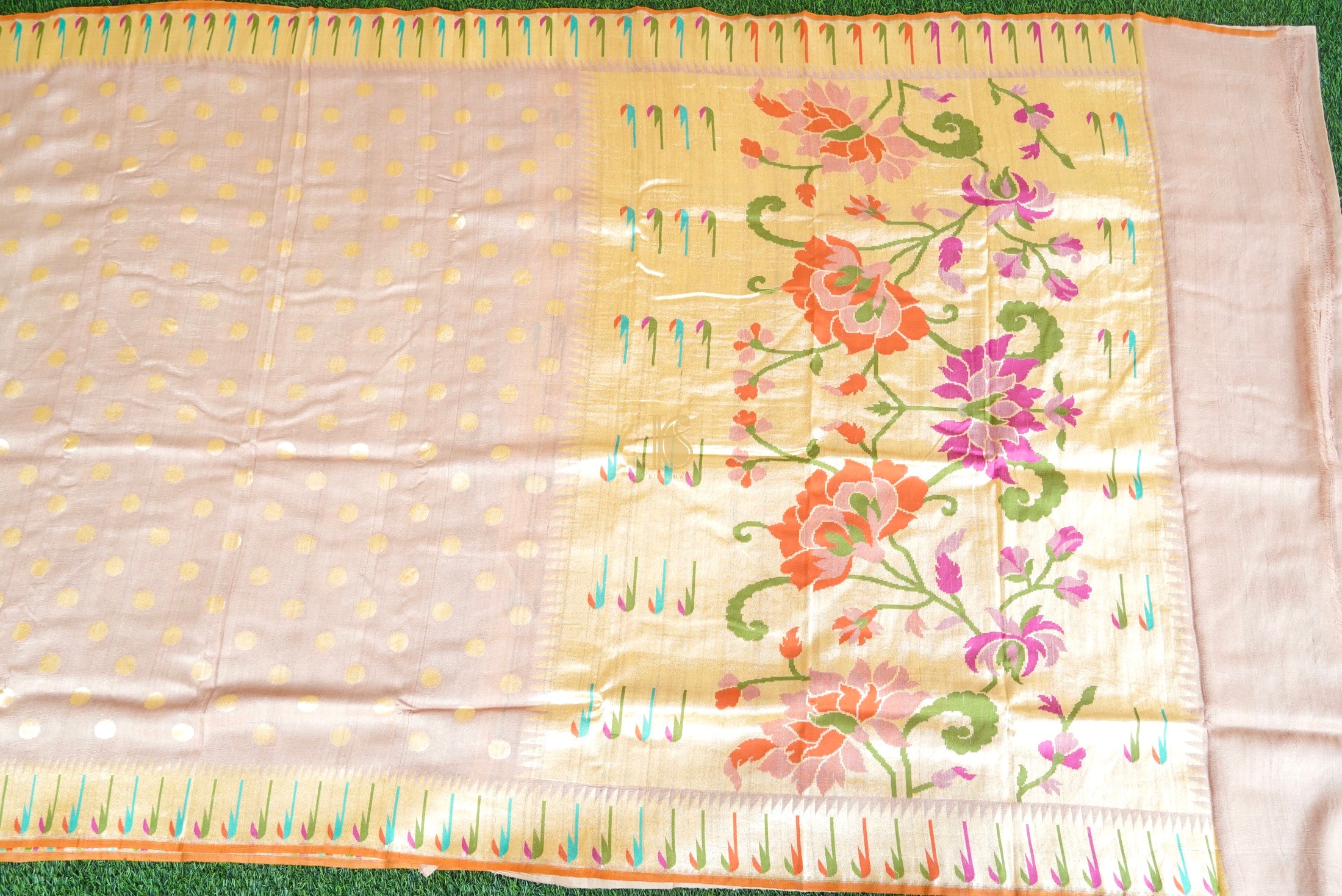 Pot Pourri Pink Tussar Silver Zari Muniya Border Banarasi Saree - Khinkhwab