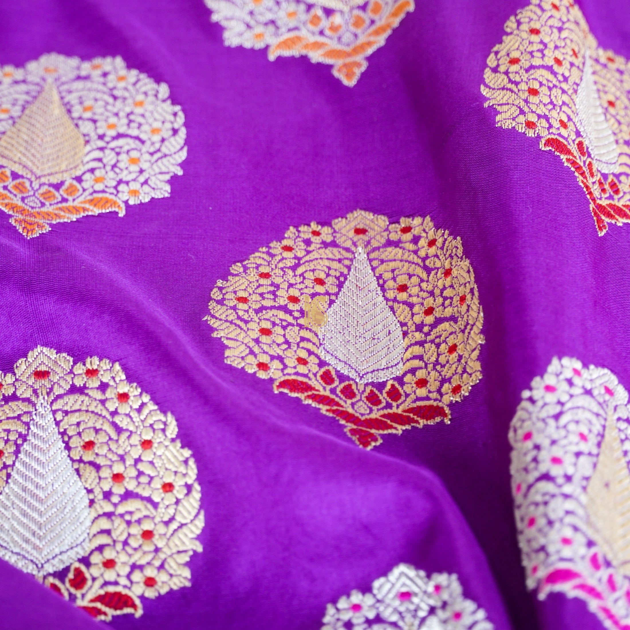 Orchid Purple Handwoven Pure Katan Silk Mor Banarasi Kadwa Dupatta - Khinkhwab