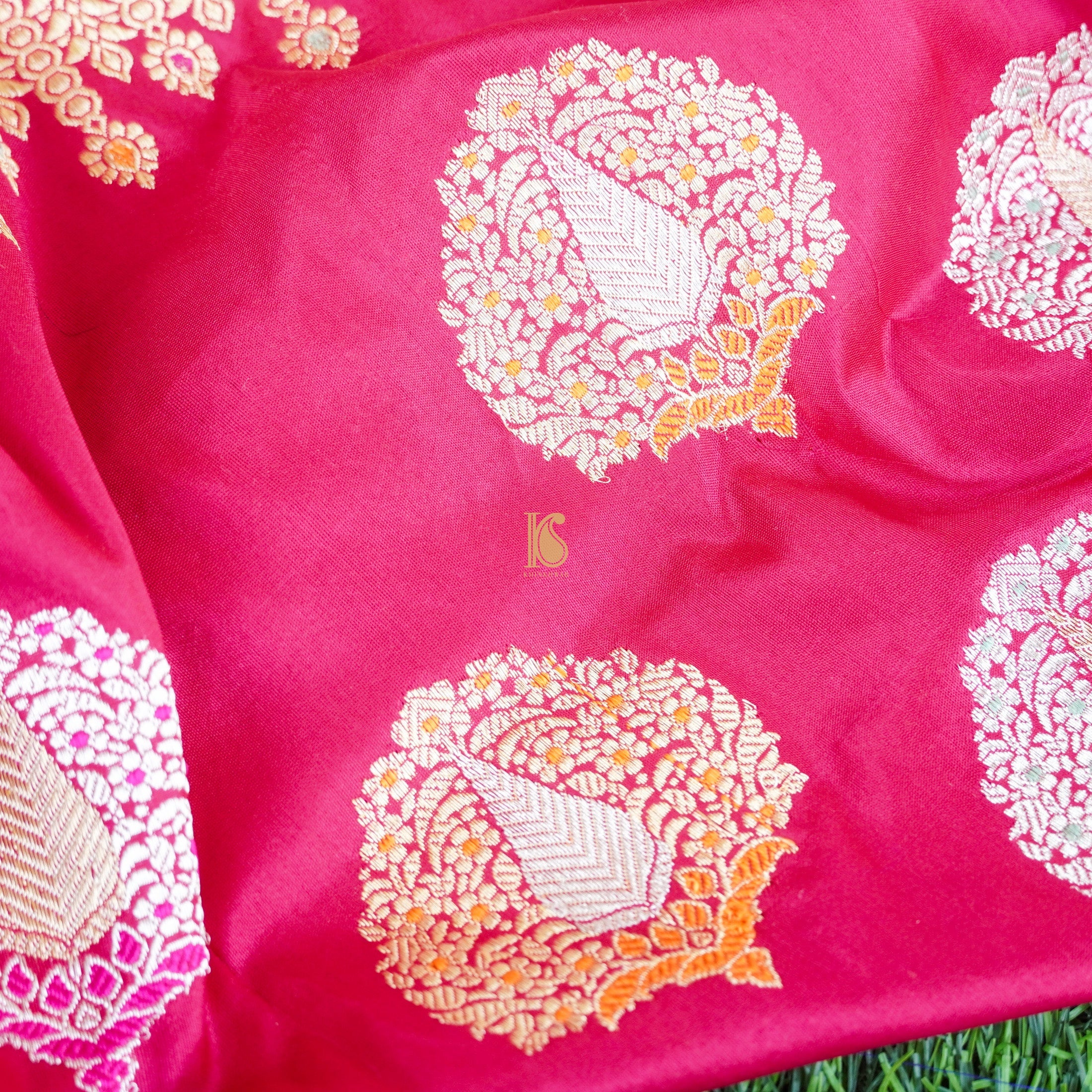 Cerise Pink Handwoven Pure Katan Silk Mor Banarasi Kadwa Dupatta - Khinkhwab