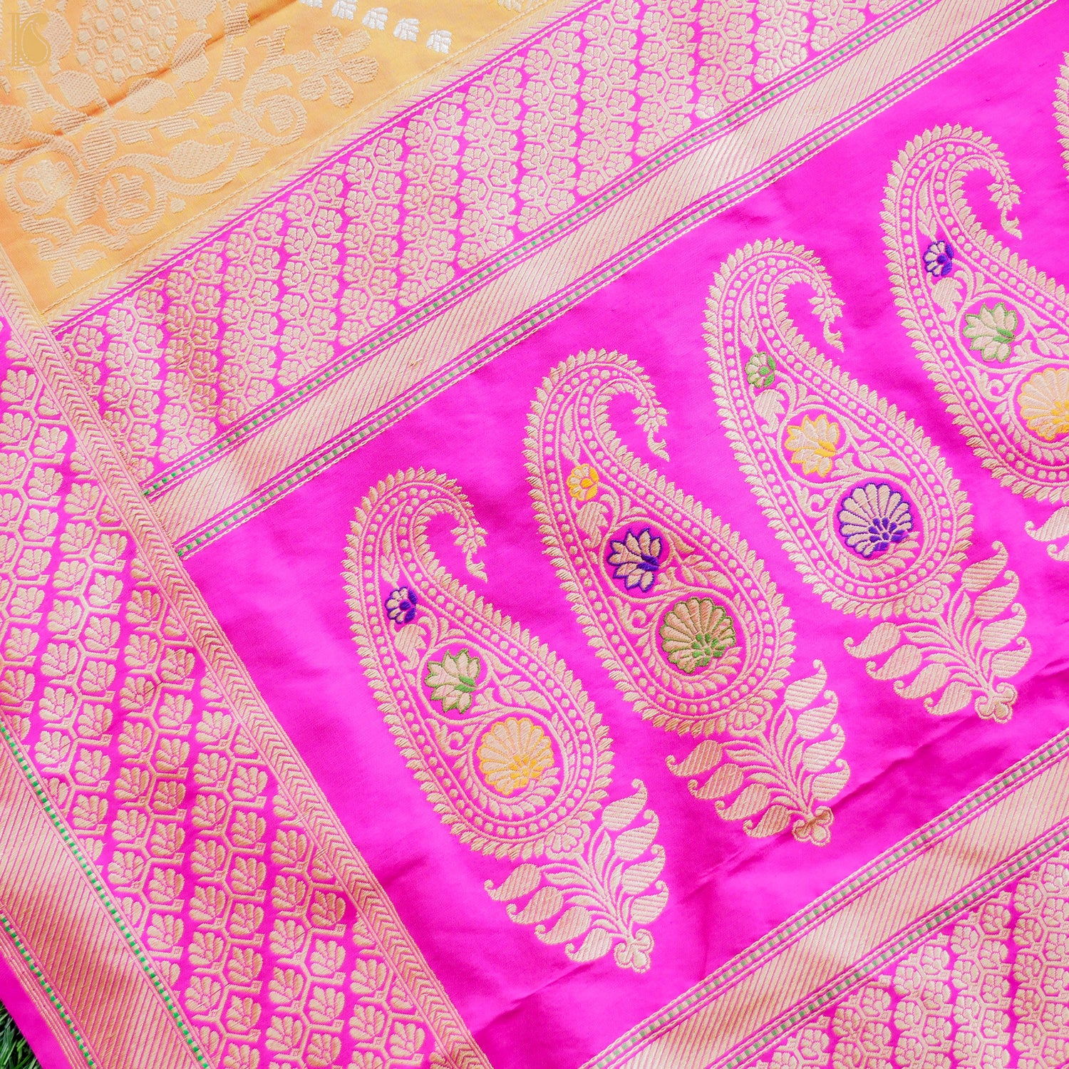 Handwoven Katan Silk Banarasi Chauki Rangkat Real Zari Dupatta - Khinkhwab