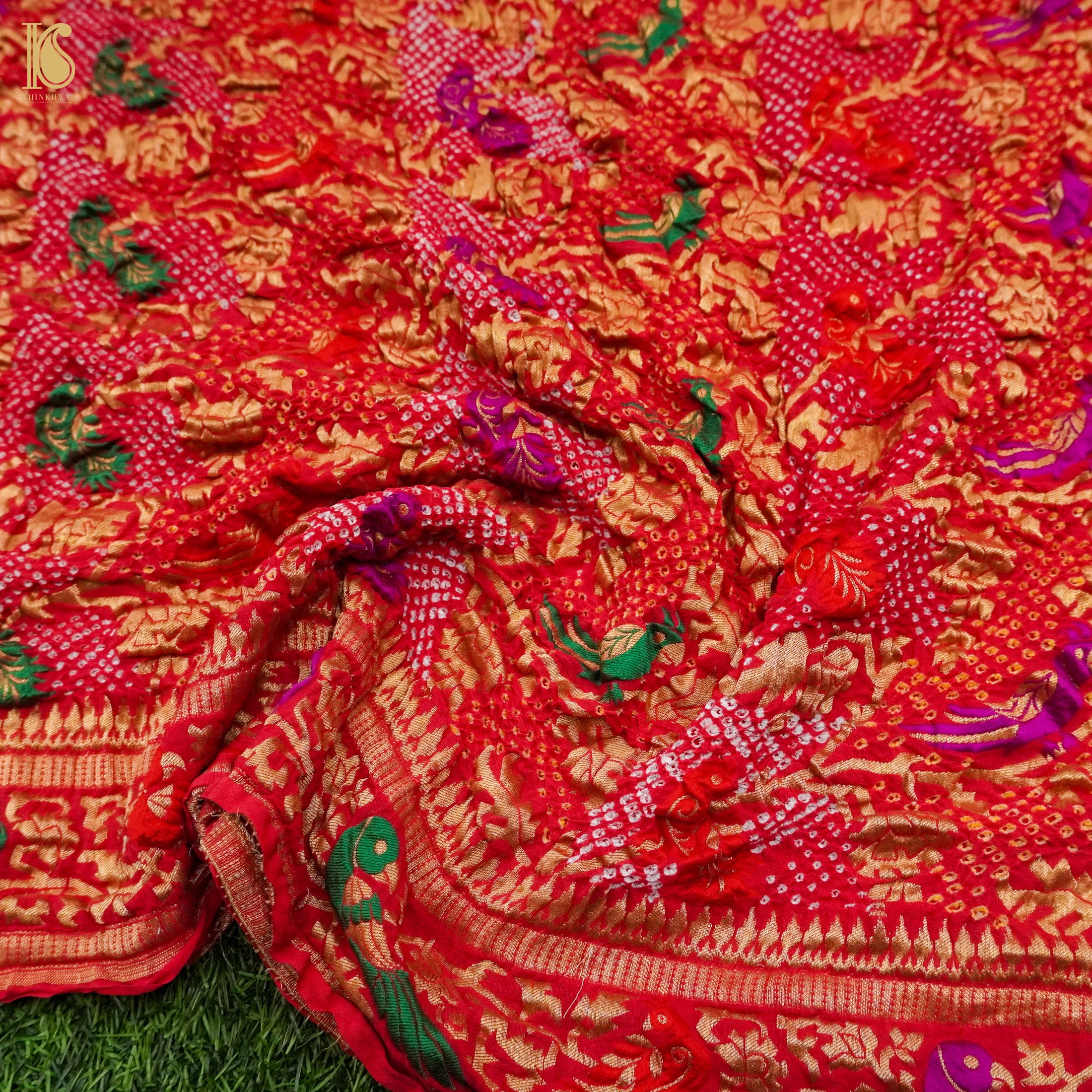 Red Georgette Bandhani Handloom Banarasi Shikargah Dupatta - Khinkhwab