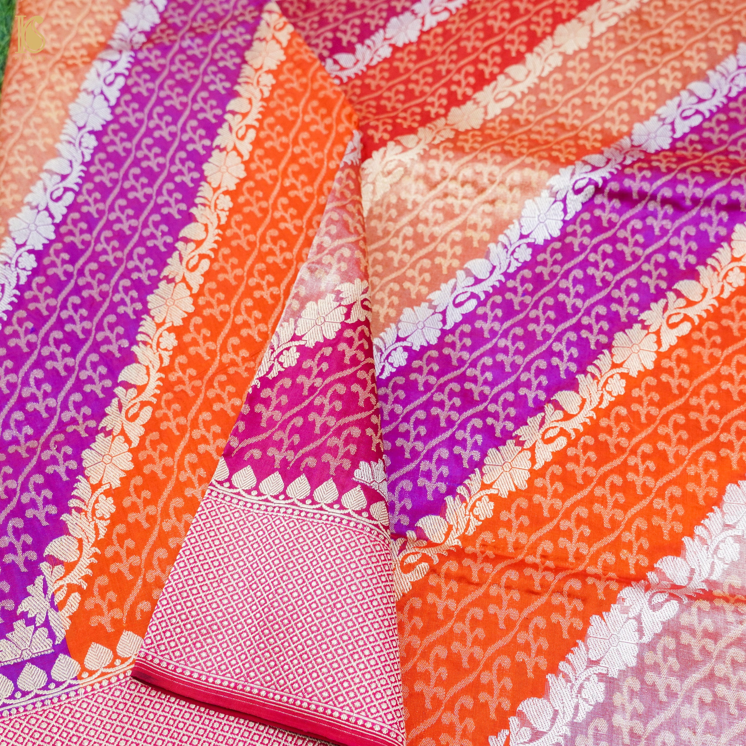 Strawberry Pink Handwoven Pure Katan Silk Kadwa Banarasi Rangkat Saree - Khinkhwab