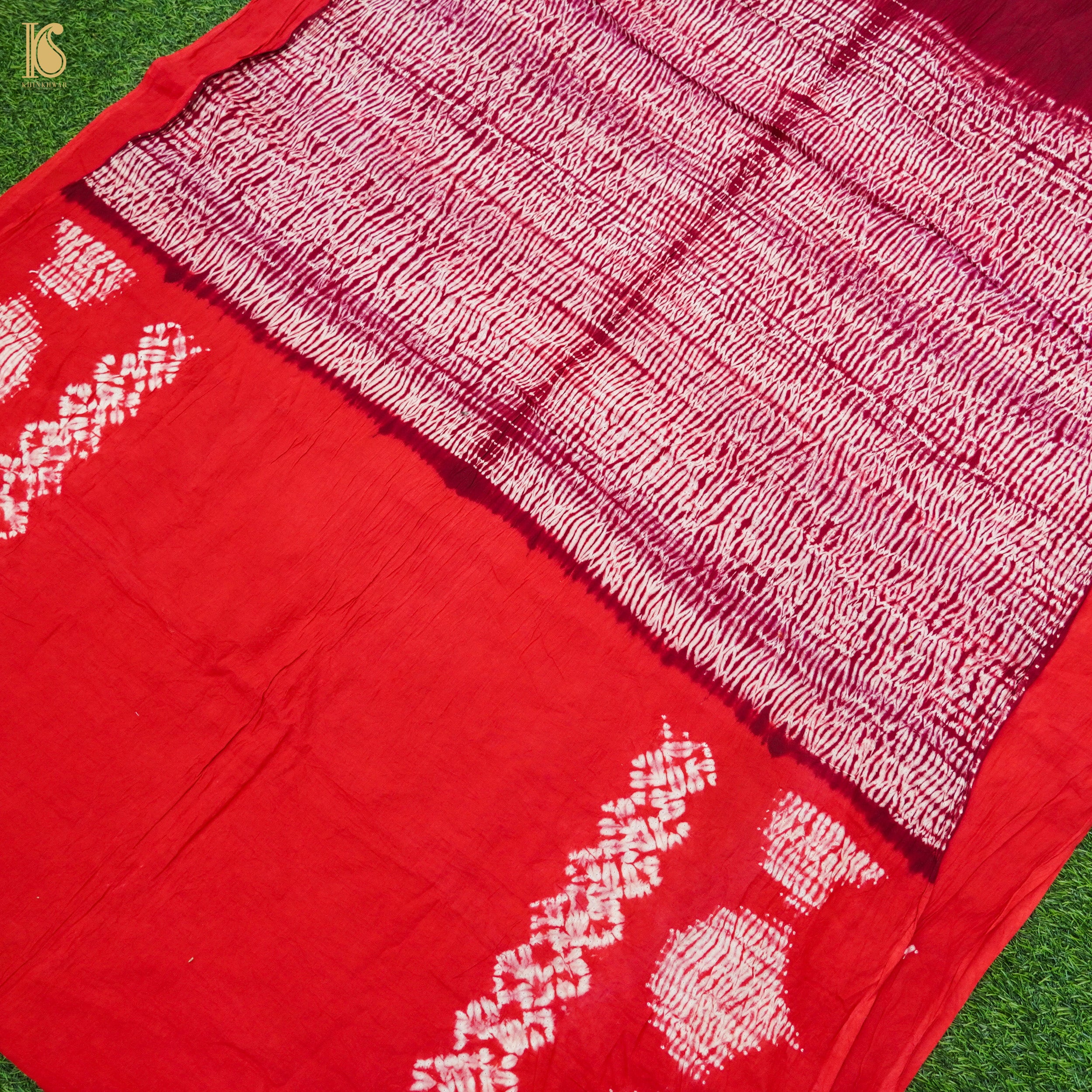 Red Pure Mul Cotton Shibori Saree - Khinkhwab