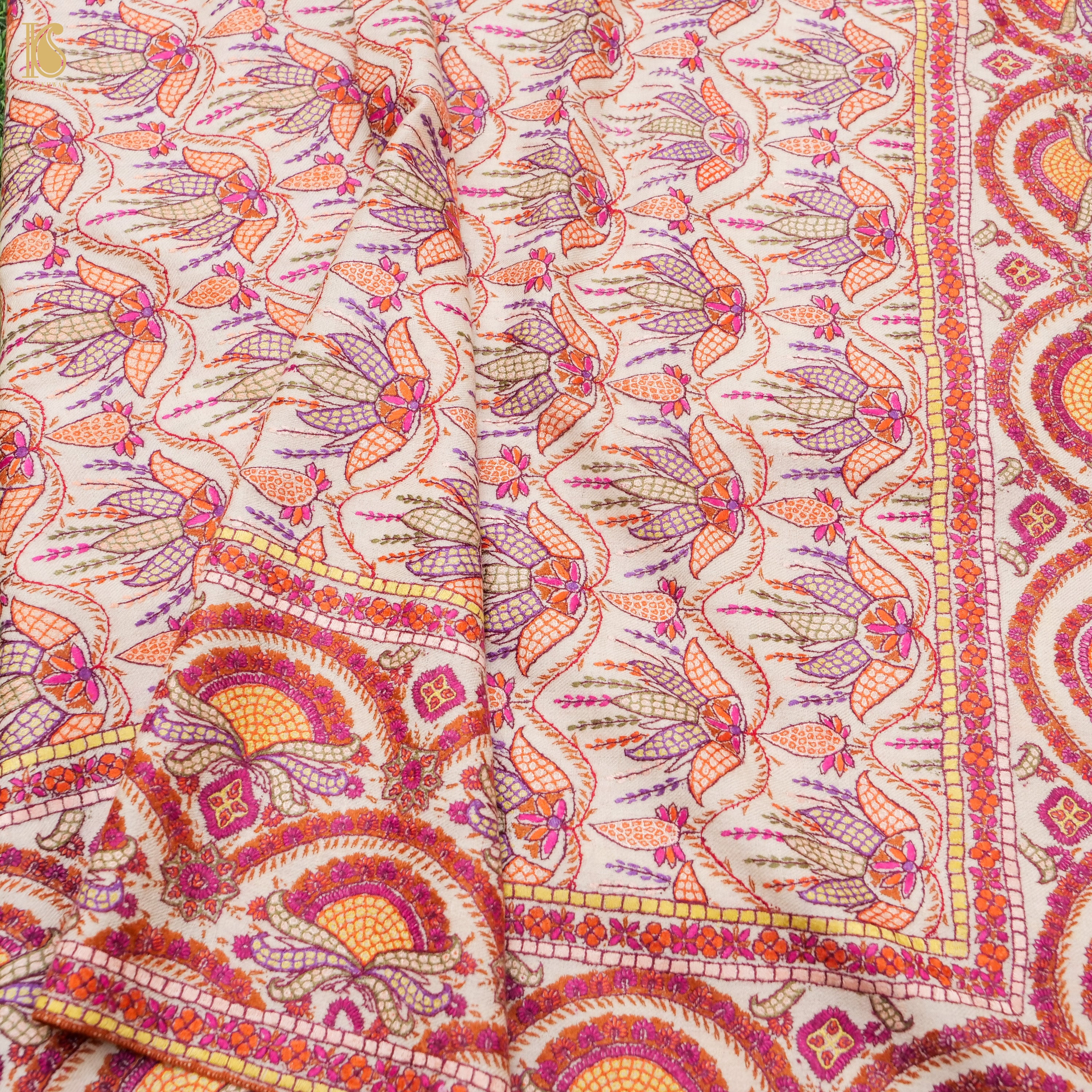 Off White Pure Pashmina Peppier Mache Embriodery Chinar Kashmiri Shawl - Khinkhwab