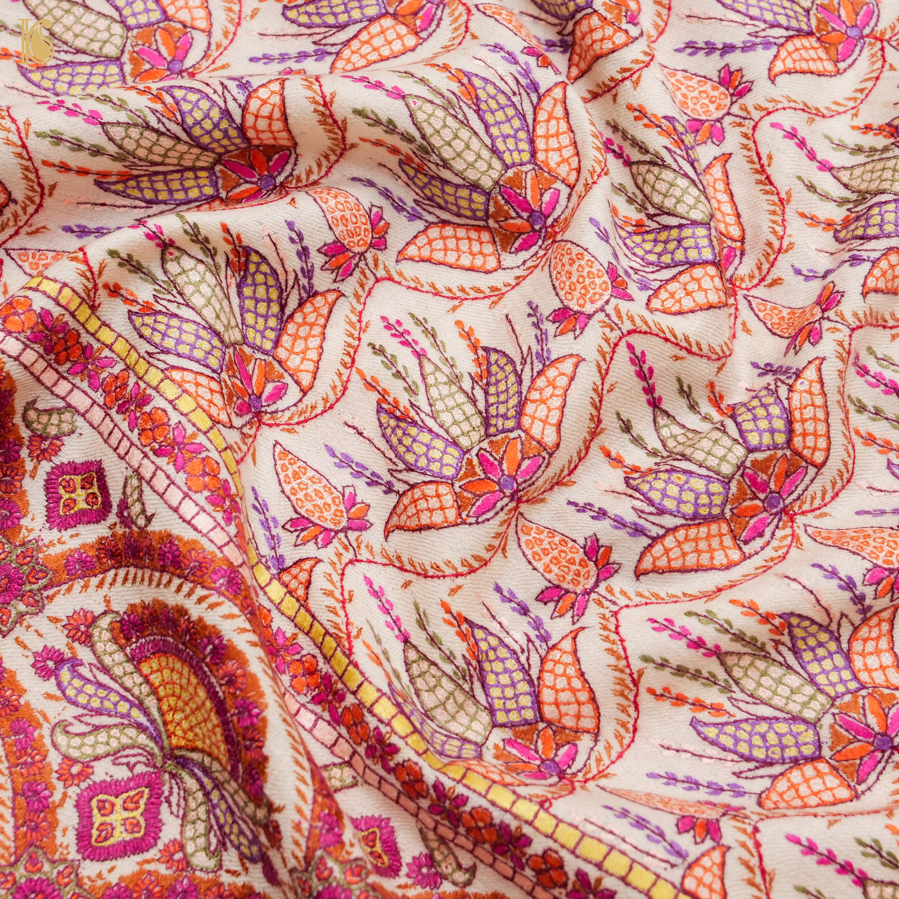 Off White Pure Pashmina Peppier Mache Embriodery Chinar Kashmiri Shawl - Khinkhwab