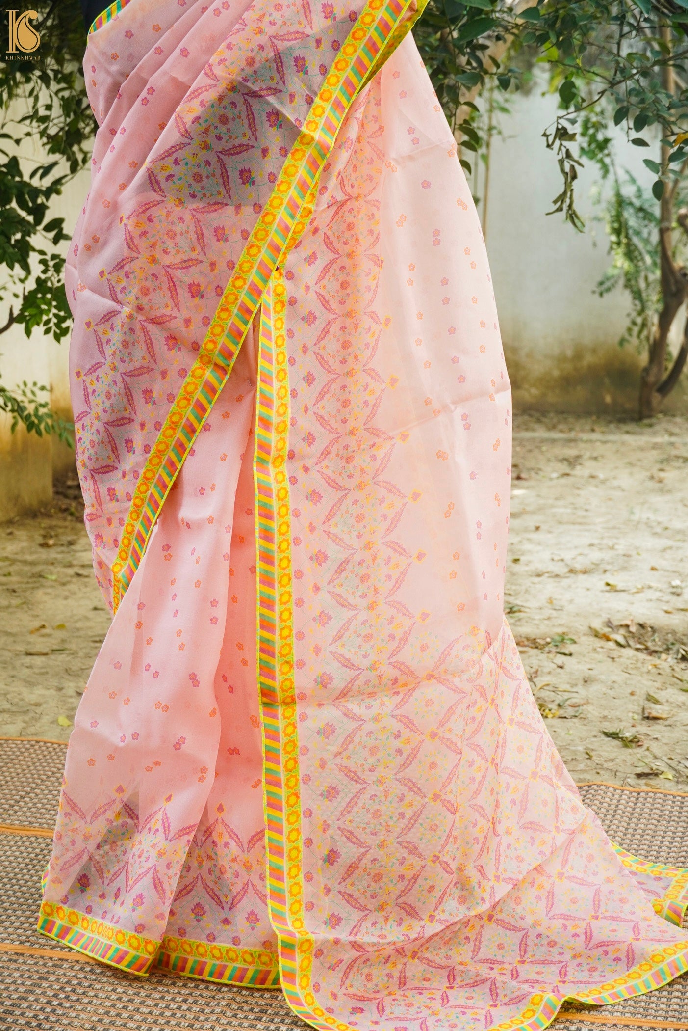 NERGİS - Carousel Pink Pure Organza Print Saree - Khinkhwab