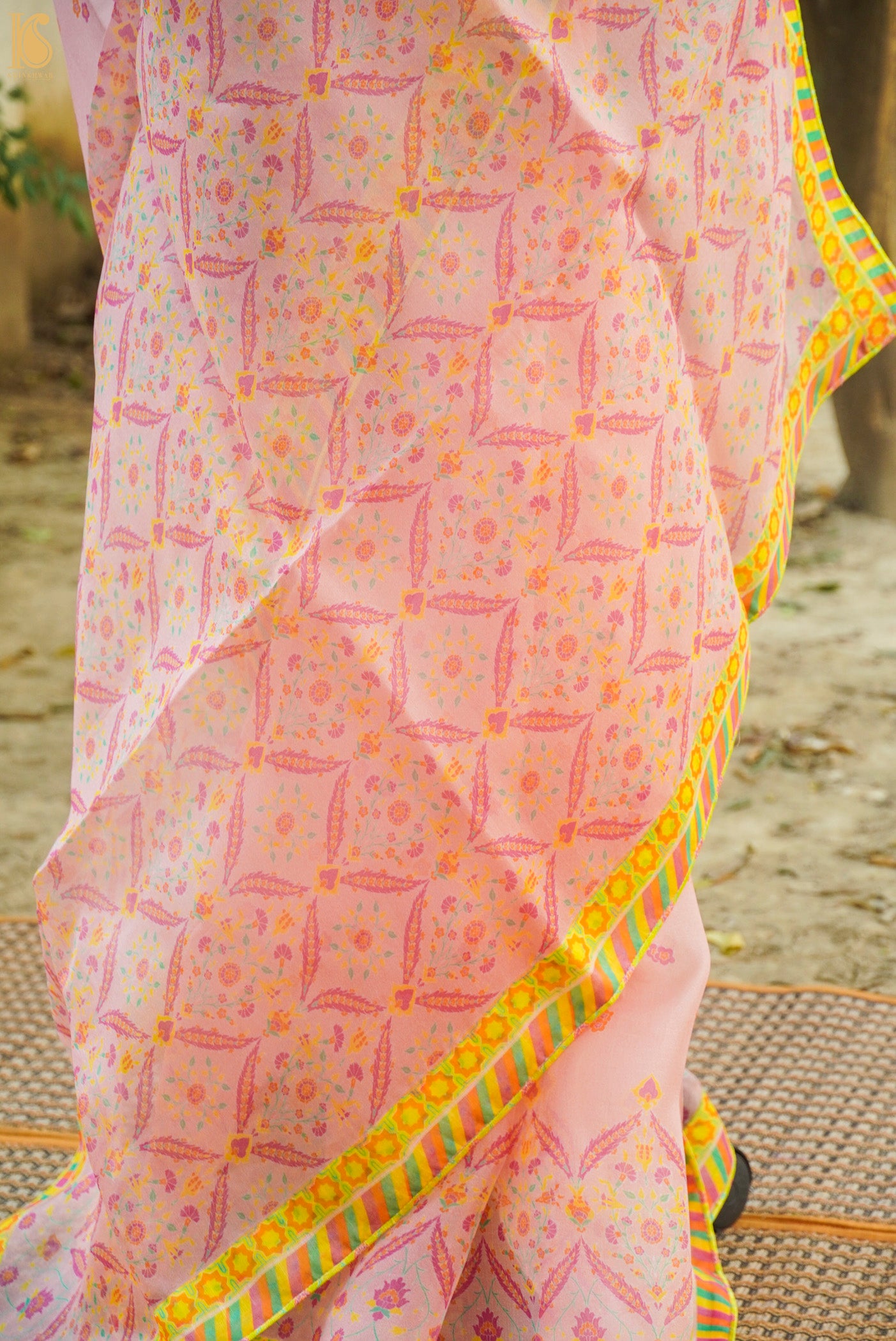 NERGİS - Carousel Pink Pure Organza Print Saree - Khinkhwab