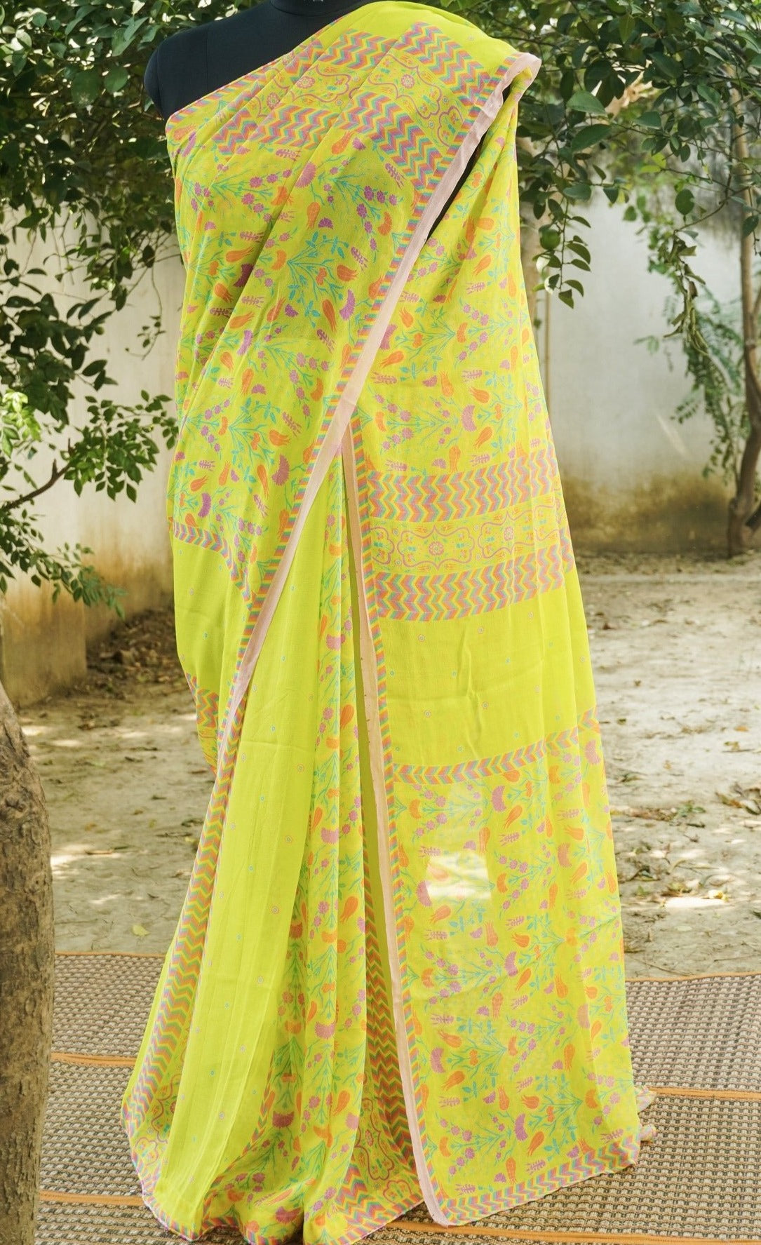 Lale - Rio Grande Green Pure Georgette Silk Print Saree - Khinkhwab