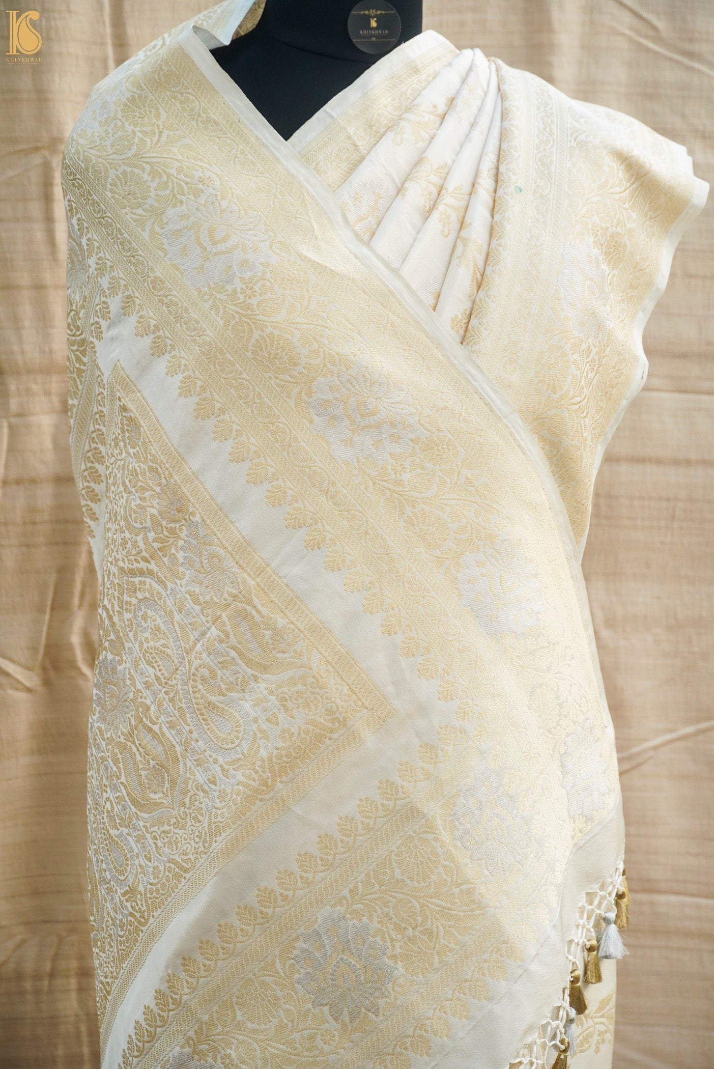 Spindle Grey Handloom Pure Tissue by Silk Off White Banarasi Saree - Khinkhwab