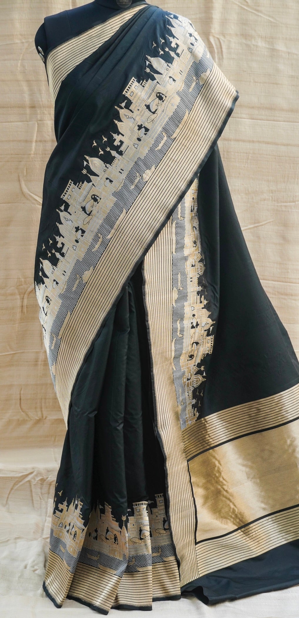 Black Handwoven Pure Katan Silk Banaras Ghaat Saree - Khinkhwab