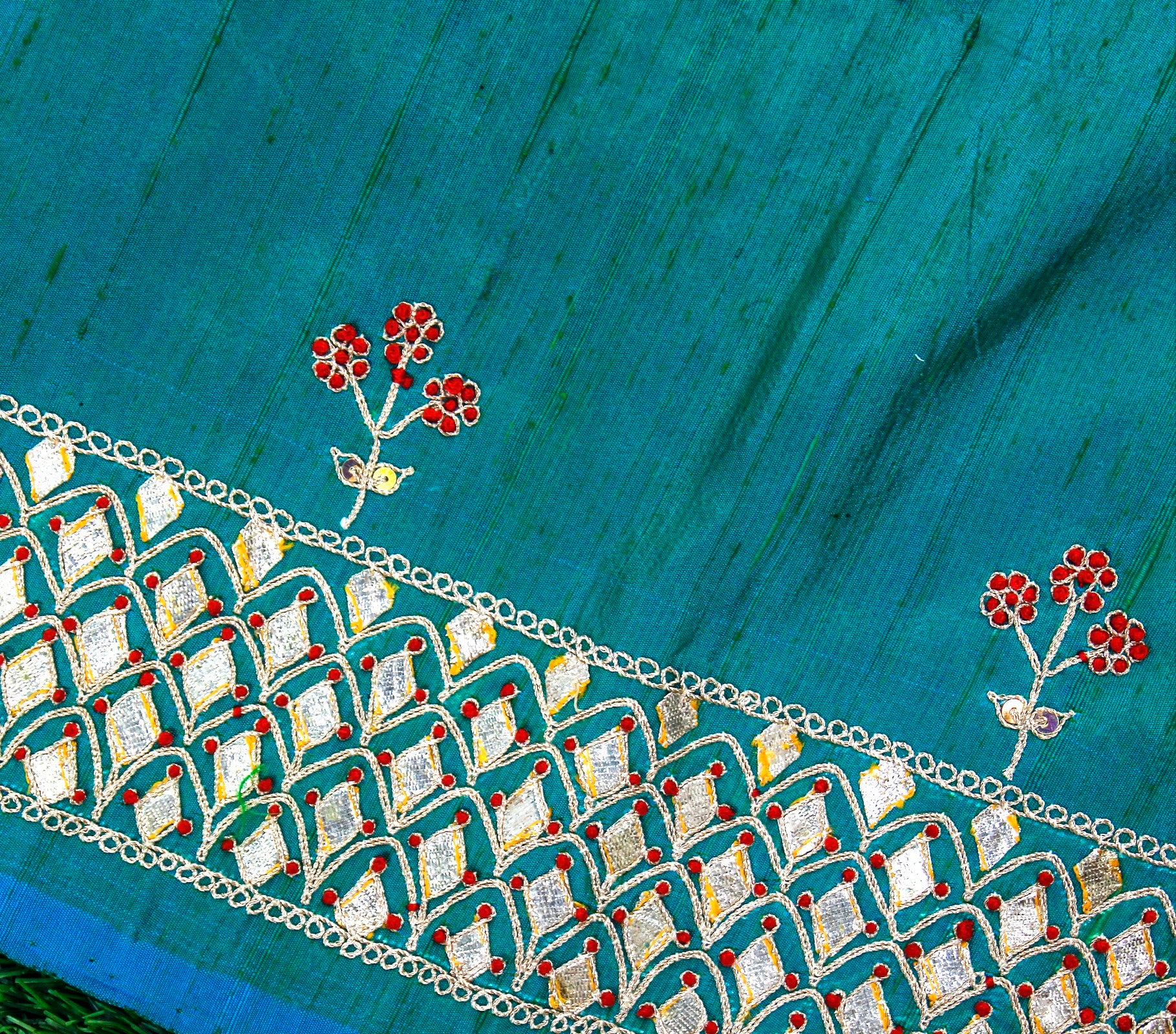 Teal Kachhi Patti & Resham Hand Embroidered Pure Raw Silk Blouse Fabric - Khinkhwab