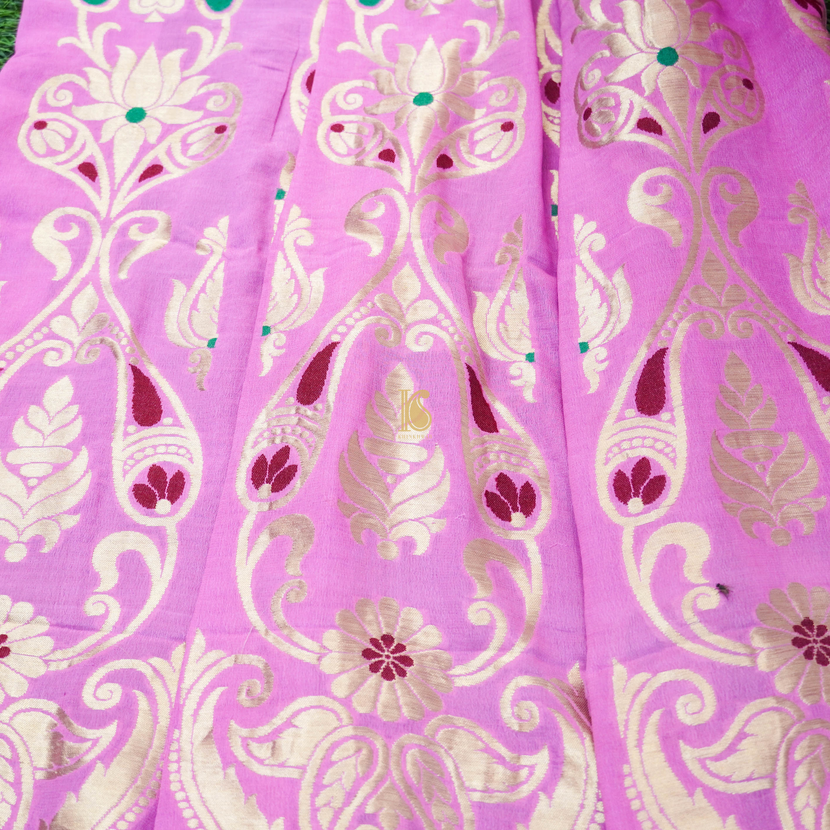 Handloom Pure Georgette Kalidar Banarasi Meenakari Lehenga - Khinkhwab