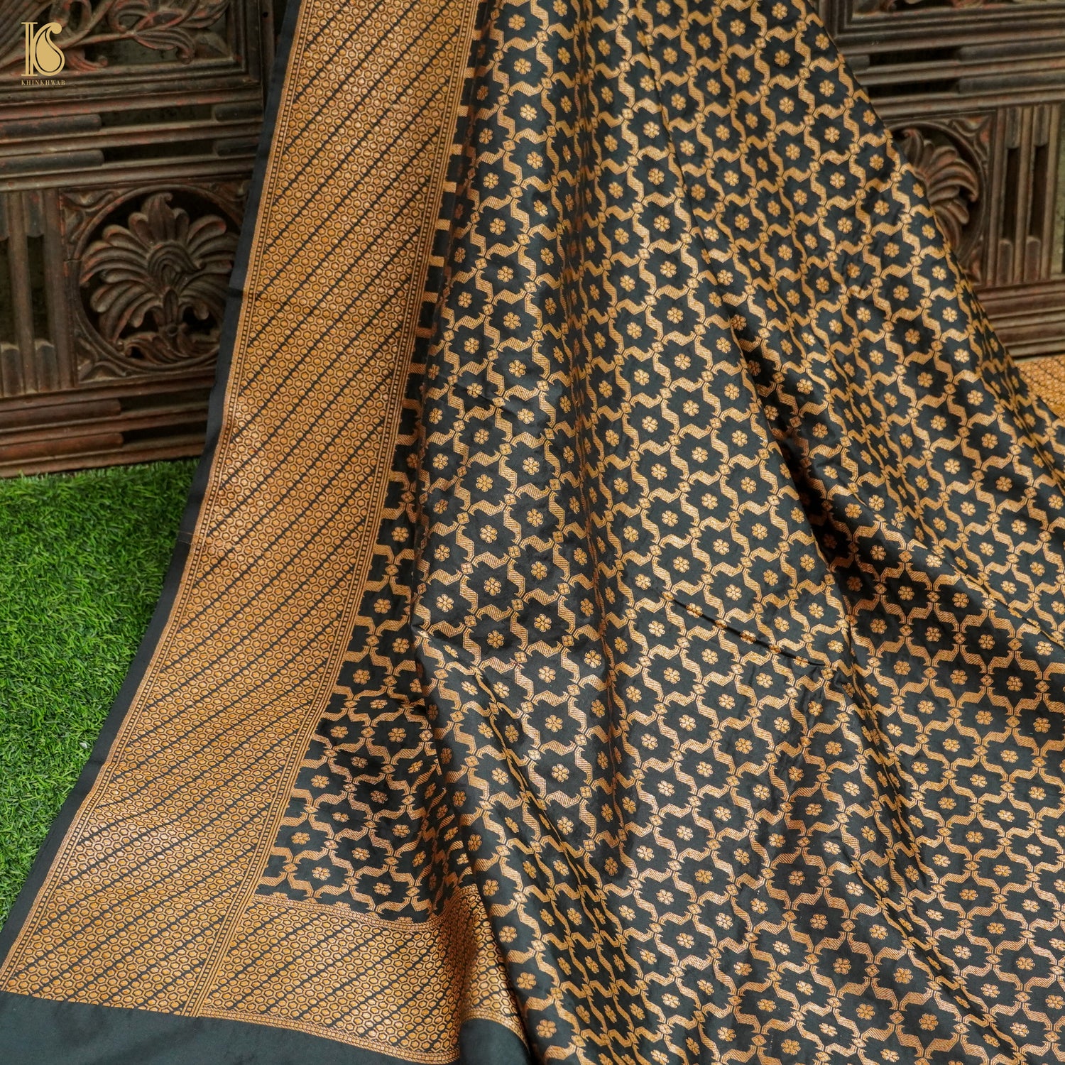 Black Pure Katan Silk Handloom Banarasi Dupatta - Khinkhwab