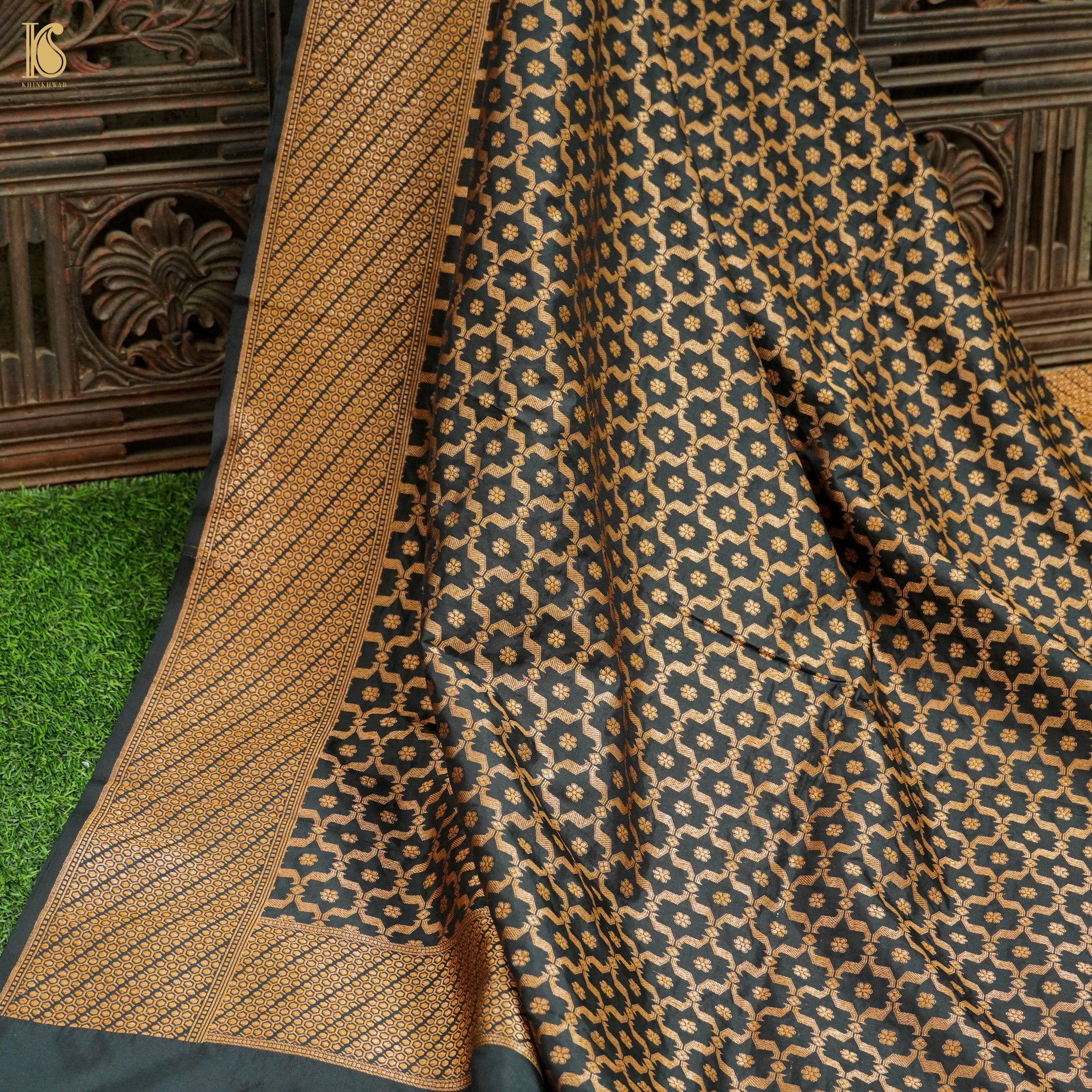 Black Pure Katan Silk Handloom Banarasi Dupatta - Khinkhwab