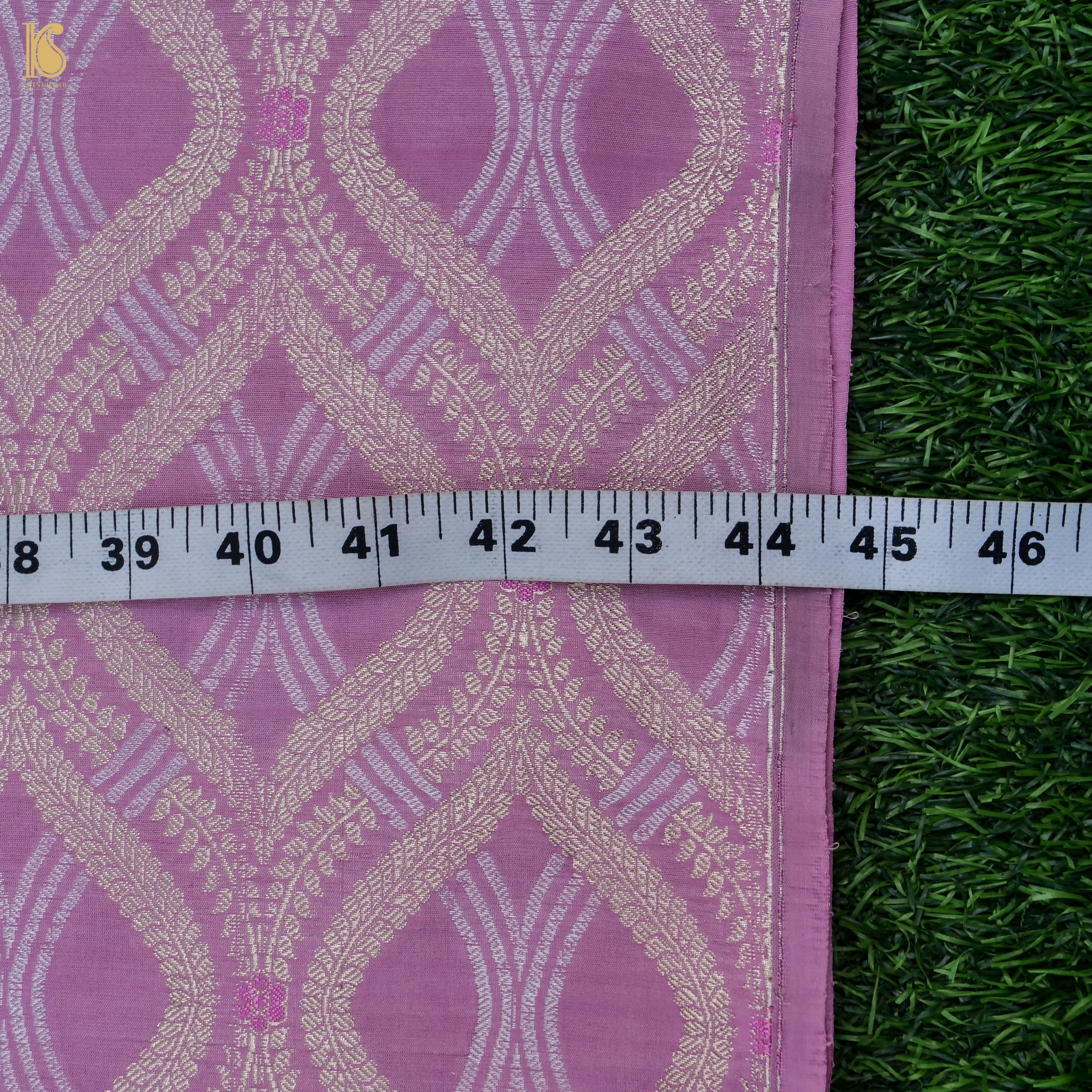 Handloom Violet Pure Brocade Banarasi Fabric - Khinkhwab