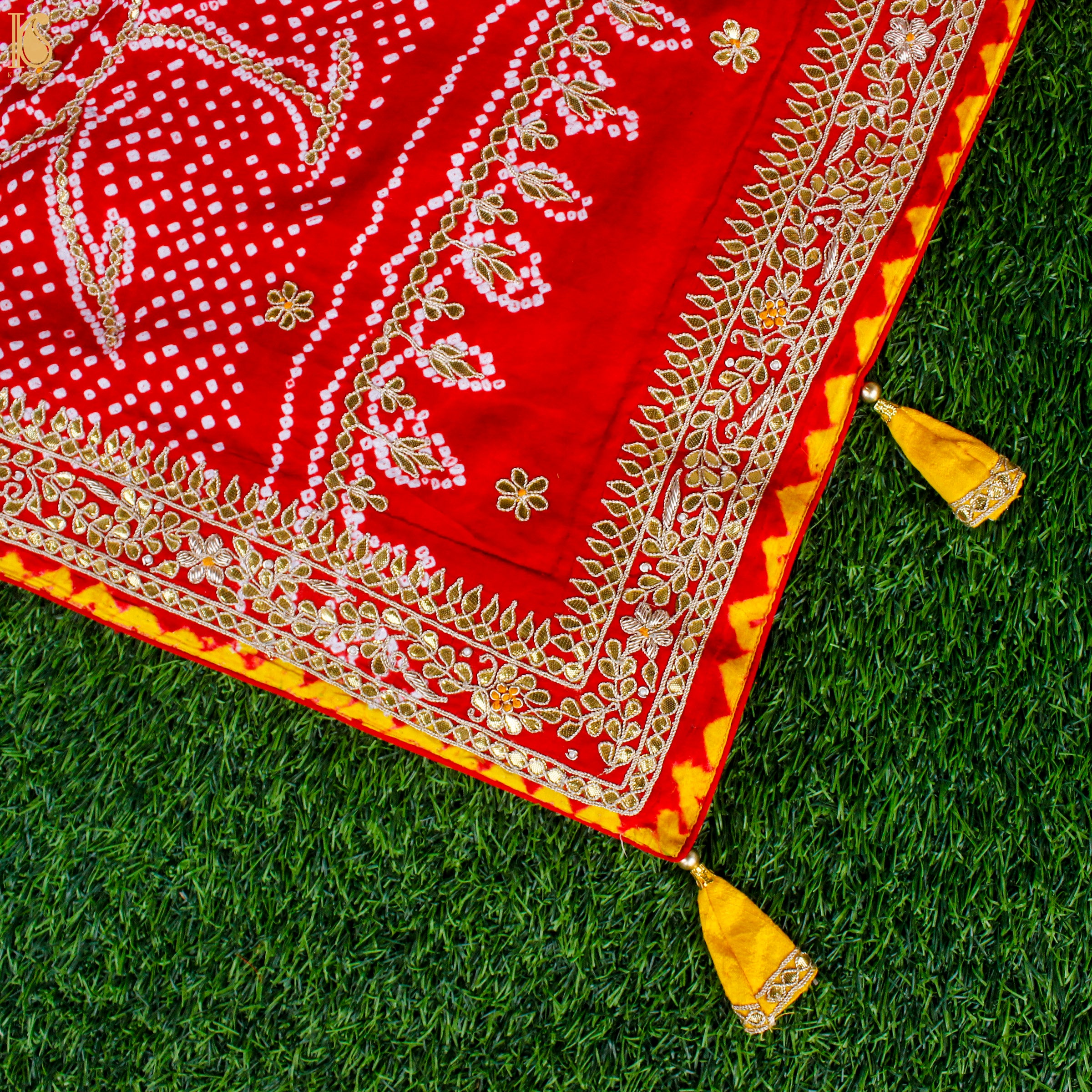 Preorder - Red Pure Gajji Silk Bandhani Gotta Patti Saree - Khinkhwab