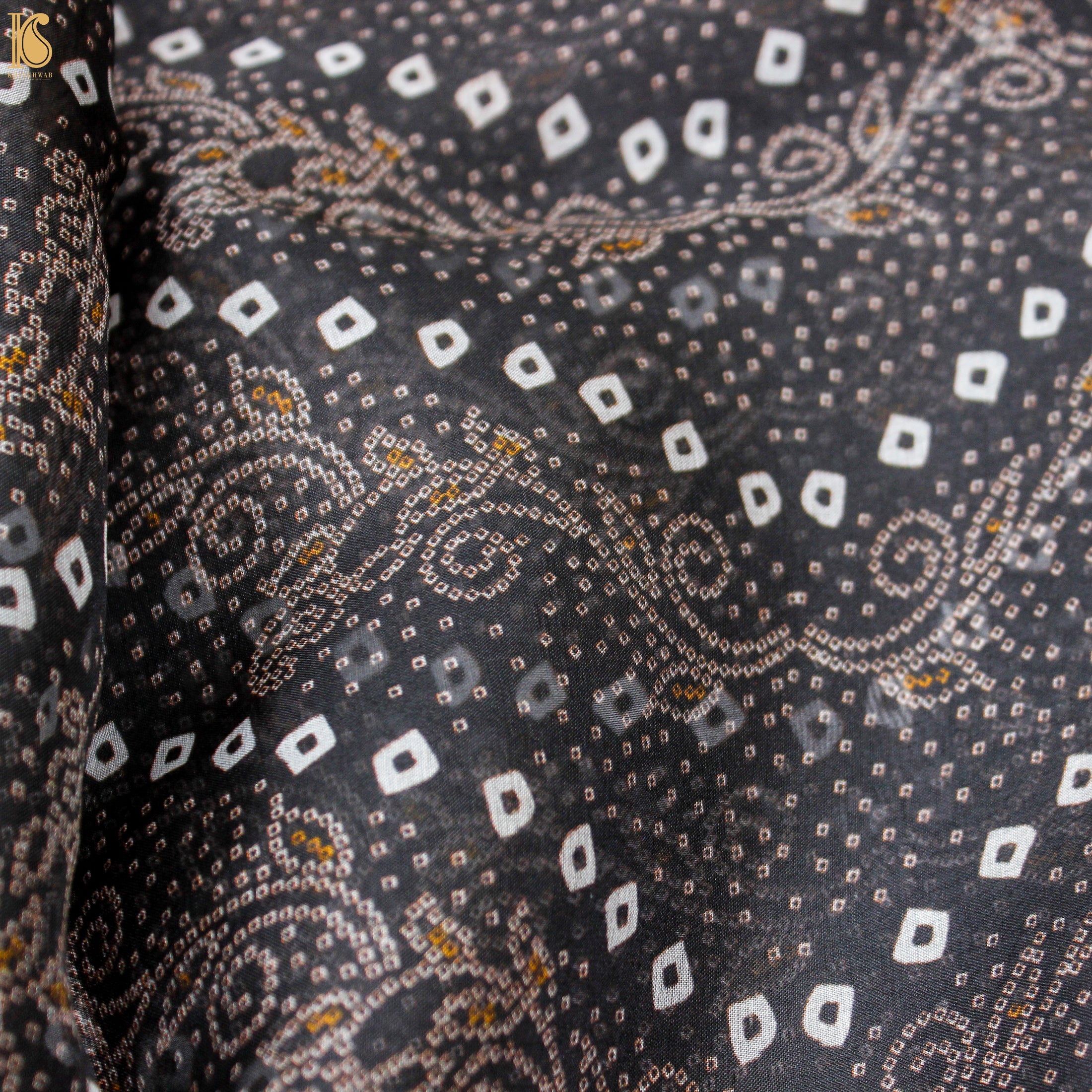 Black Pure Organza Print Saree - Khinkhwab